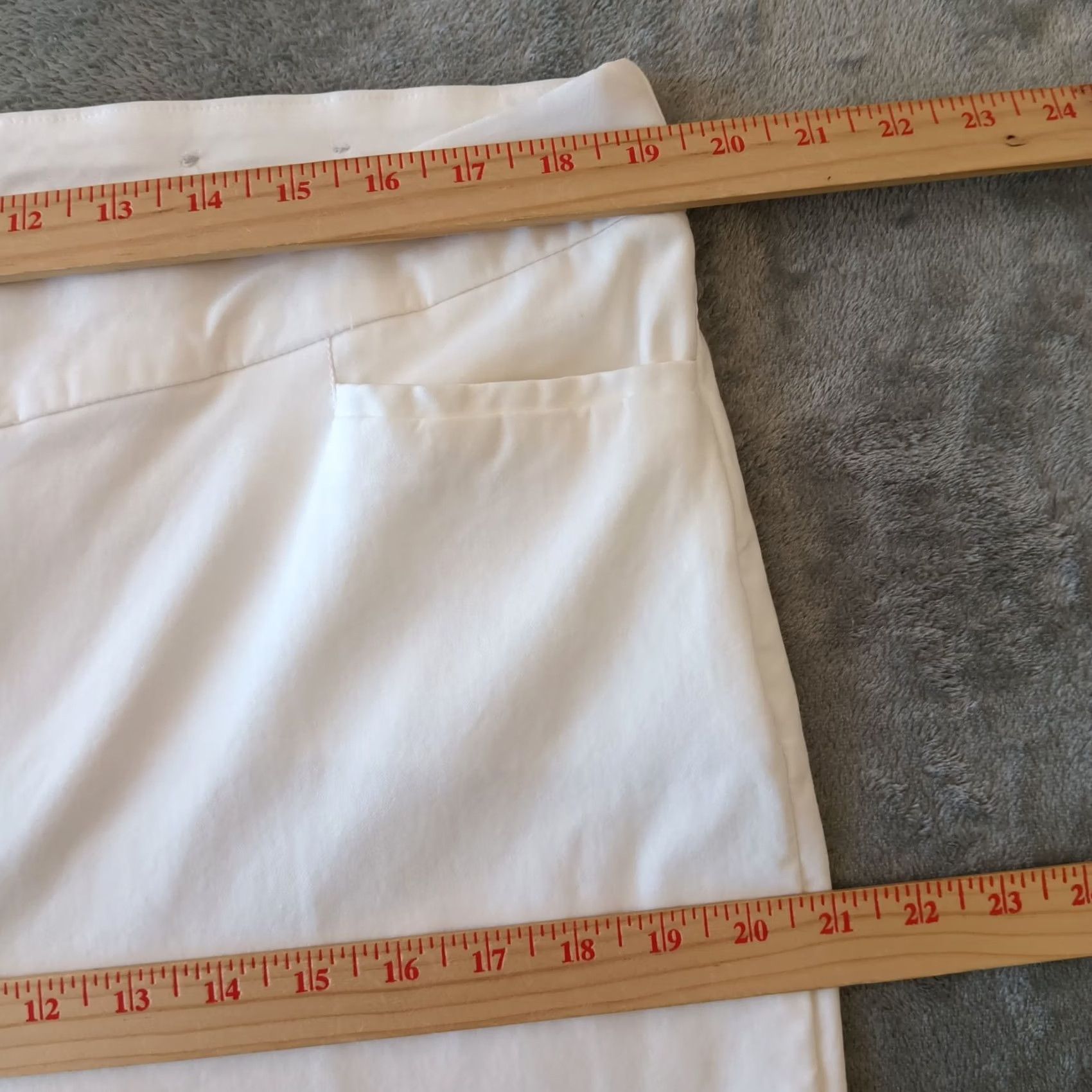 Vintage Chico's Pants Womens 18 Tall White Pull On Straight Ankle Pockets 38x28 Stretch Silk Blend Nylon Rayon Spandex Size 40" / US 18 - 3 Thumbnail