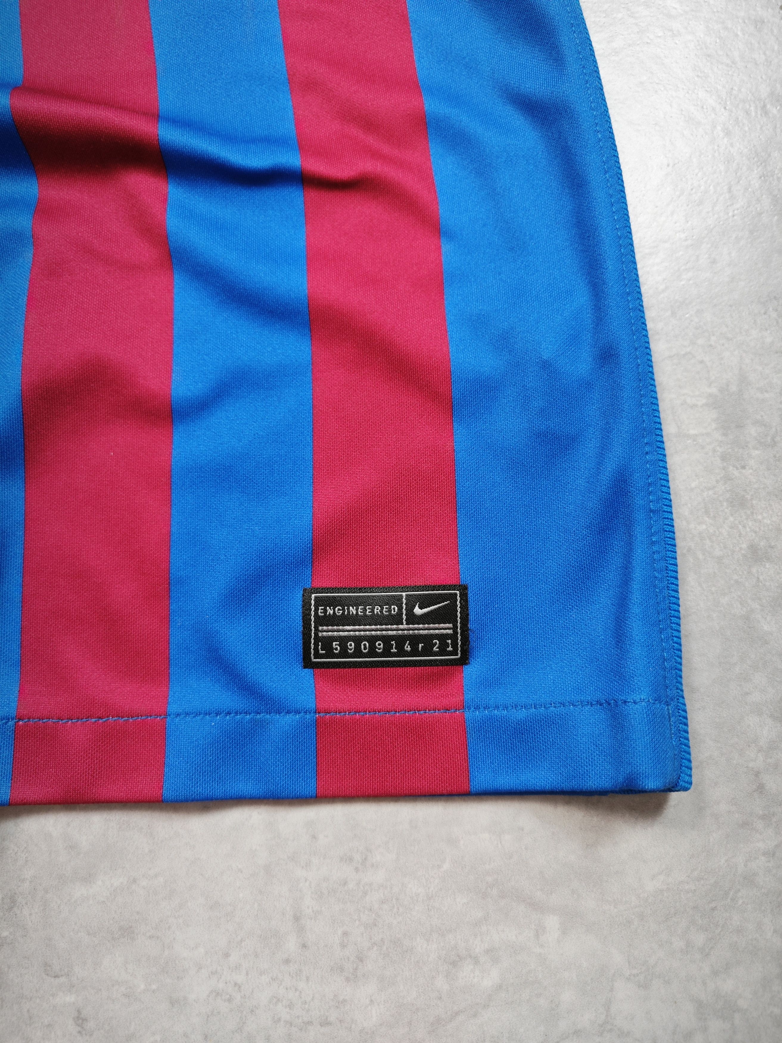 Nike Nike Barcelona 2021-2022 Size US S / EU 44-46 / 1 - 3 Thumbnail