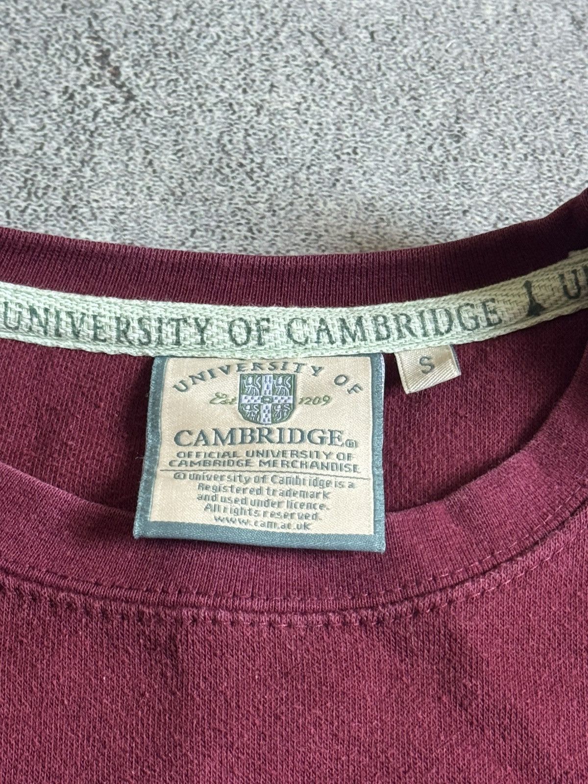Vintage University of Cambridge S sweatshirt jumper pullover 90s Size US S / EU 44-46 / 1 - 7 Thumbnail