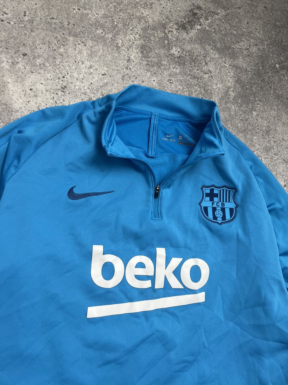 Nike Fc Barcelona Nike training fleece long sleeve top Size US XXL / EU 58 / 5 - 6 Thumbnail