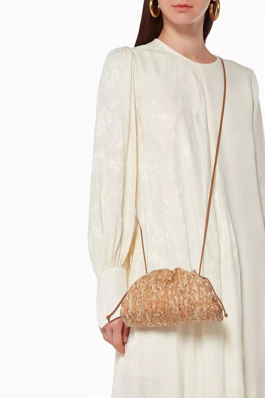Bottega Veneta o1n1vont1124 Size: OS / Pouch in Beige Size ONE SIZE - 7 Thumbnail