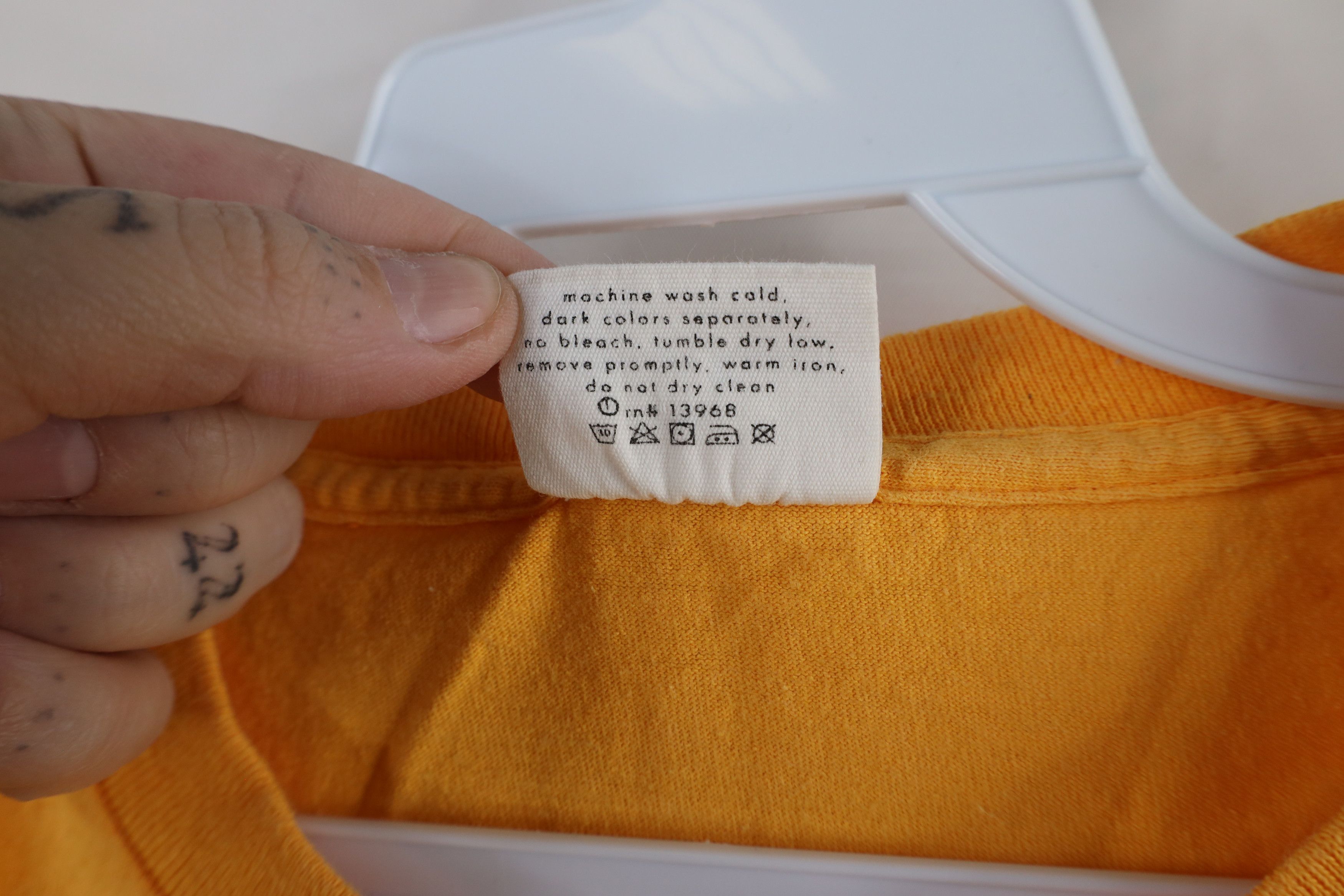 Calvin Klein × Vintage Vintage 90s Calvin Klein Spell Out Box Logo T-Shirt USA Size US M / EU 48-50 / 2 - 7 Thumbnail