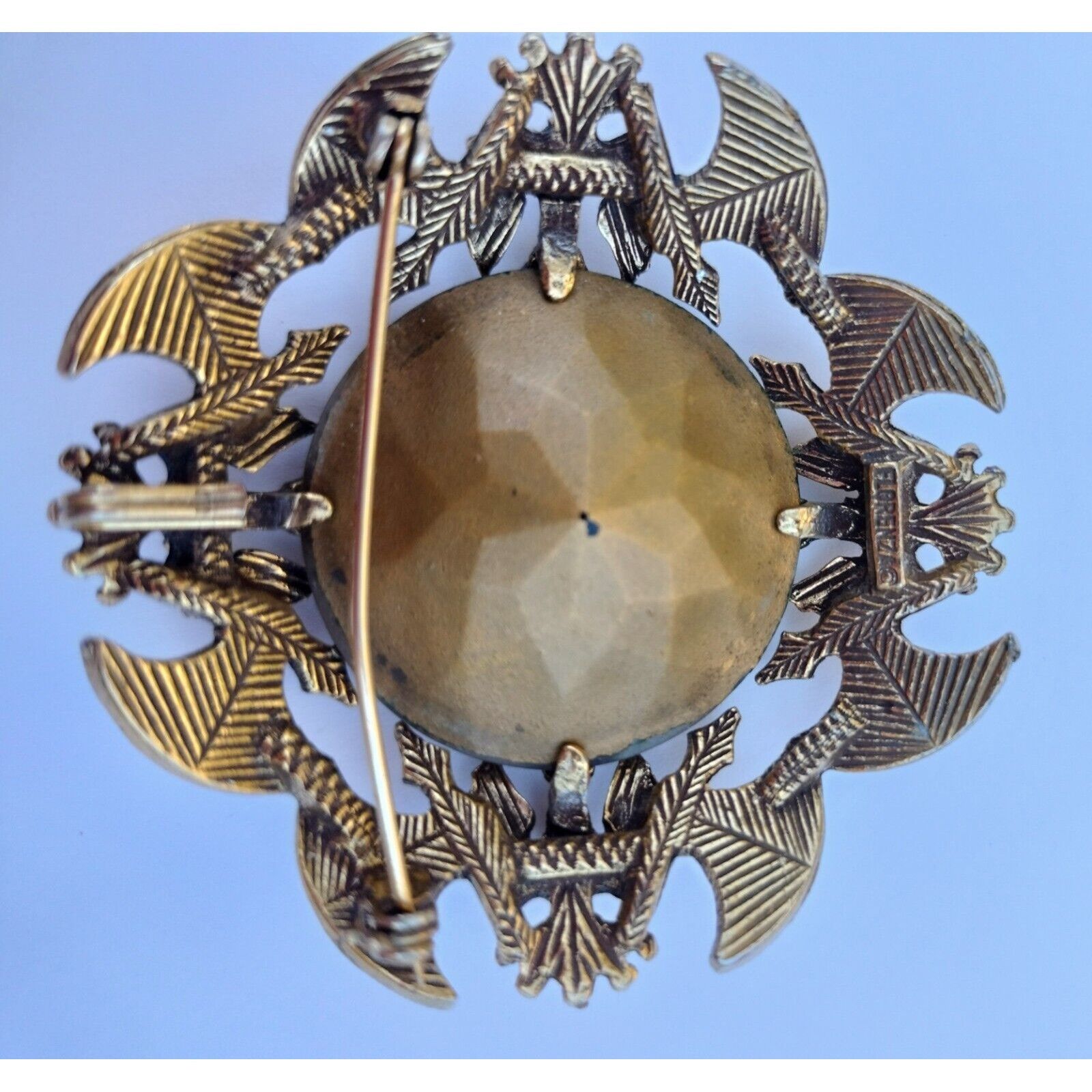 Vintage Florenza Brooch Cognac Faceted Glass AB Stones Coat Arms Pen Size ONE SIZE - 18 Thumbnail