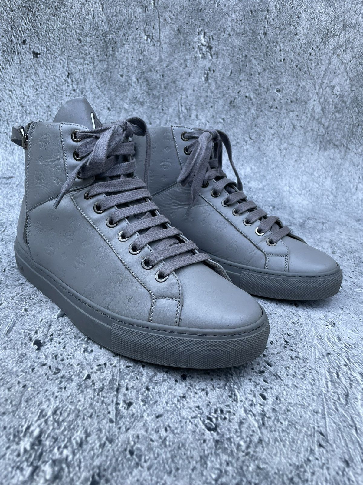 MCM MCM hi top grey sneaker Size US 7 / EU 40 - 7 Thumbnail