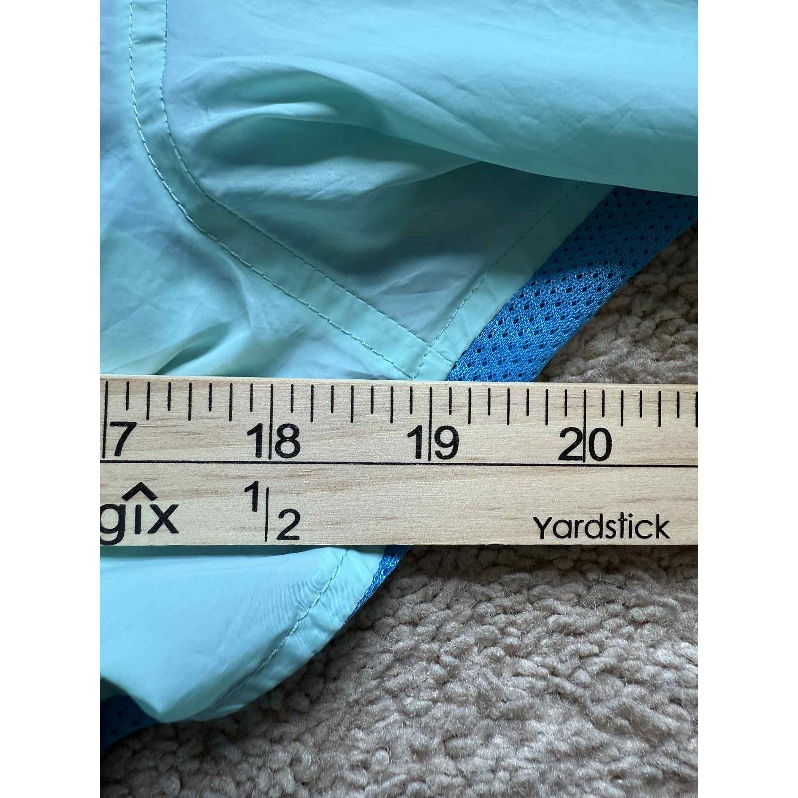 Chubbies Chubbies Packable Fanny Pack Windbreaker Hooded Jacket S Size S / US 4 / IT 40 - 12 Thumbnail