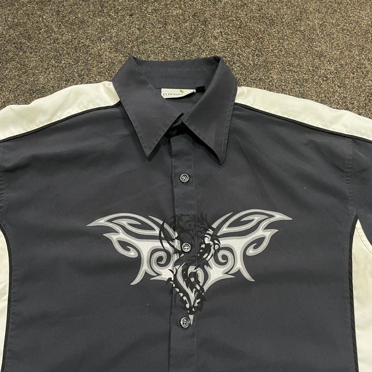 Japanese Brand Y2K Tribal Flame Shirt – Dark Mode Biker Button-Up Grunge Size US S / EU 44-46 / 1 - 3 Thumbnail