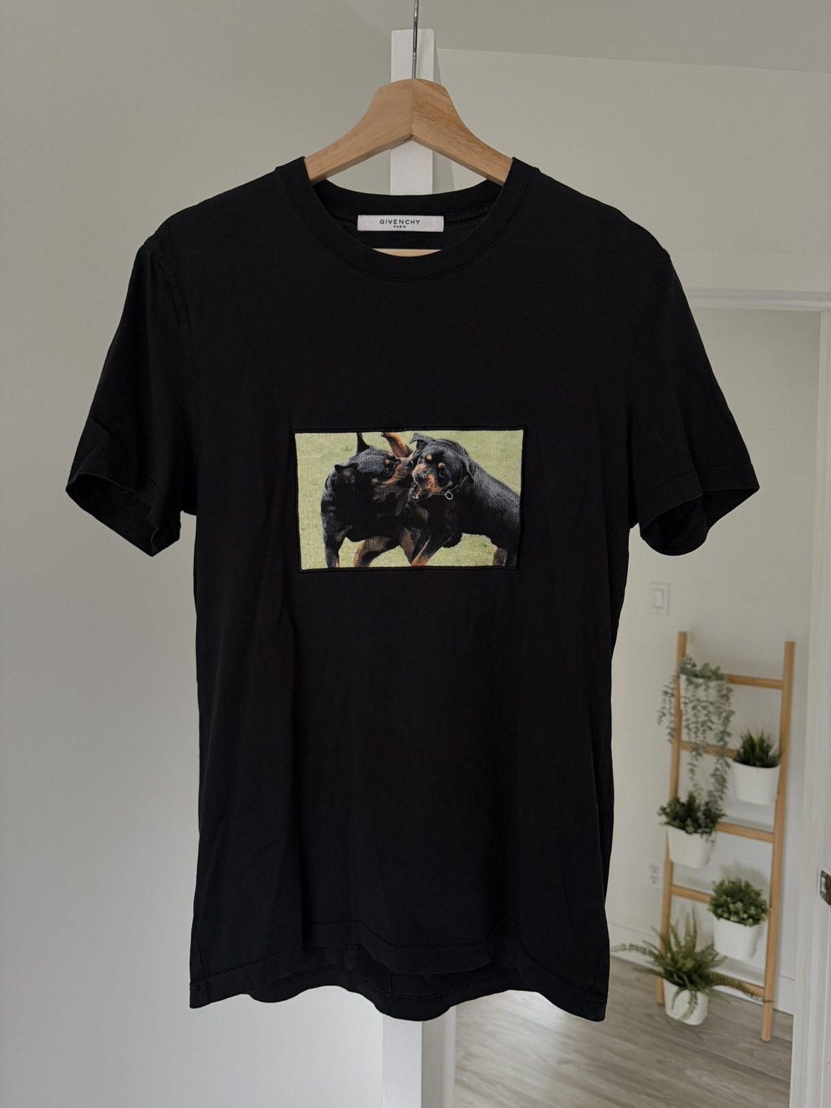 Givenchy Givenchy rottweiler t shirt Size US S / EU 44-46 / 1 - 1 Thumbnail
