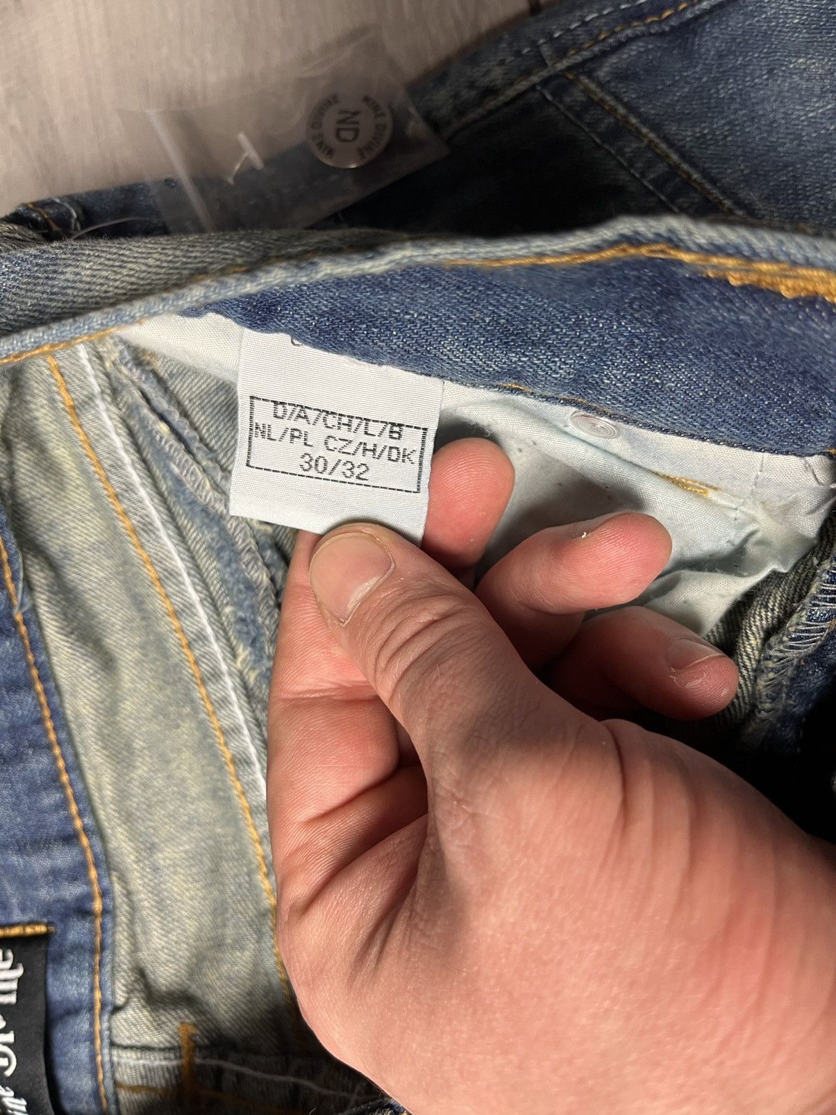 If Six Was Nine Nine Divine denim jeans distressed Japanese size 30/32 Size US 30 / EU 46 - 4 Thumbnail