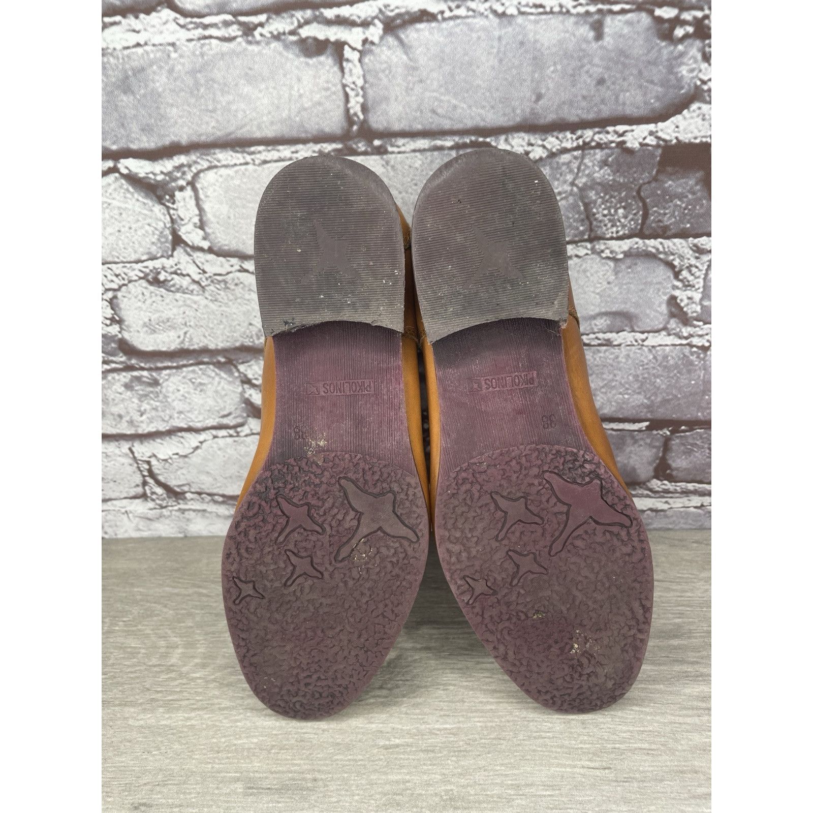 Other Pikolinos Brown Leather Lace Up Plain Oxfords Shoes Women Sz Size US 7.5 / IT 37.5 - 16 Thumbnail
