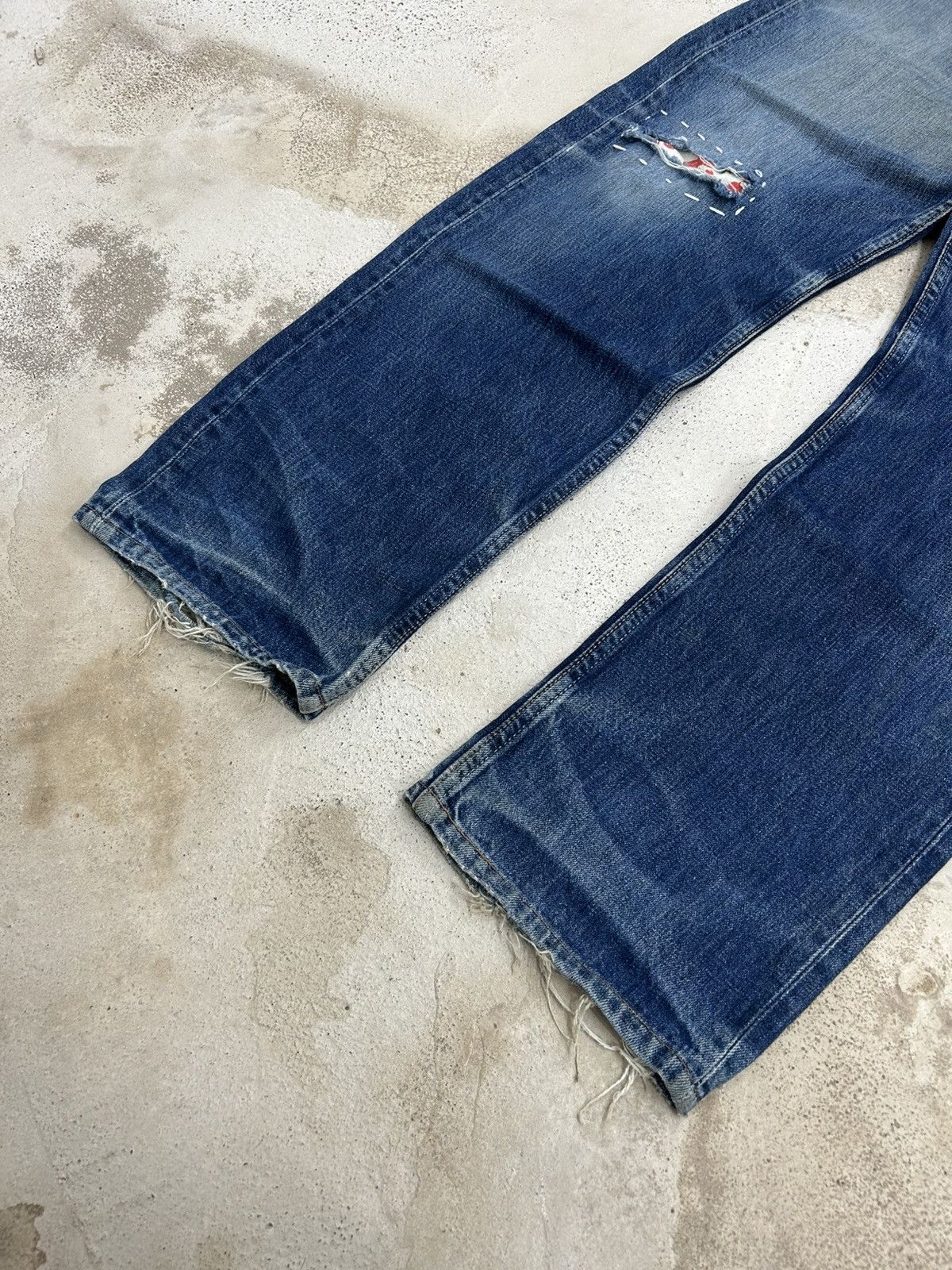 Levi's Levis 501 Jeans Distressed Shashiko Button Fly Size US 32 / EU 48 - 3 Thumbnail