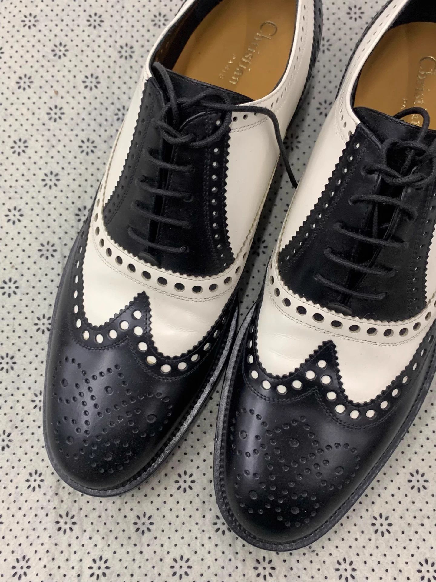 Dior Dior Black & White Perforated Leather Shoes 37.5 Size US 6.5 / IT 36.5 - 3 Thumbnail
