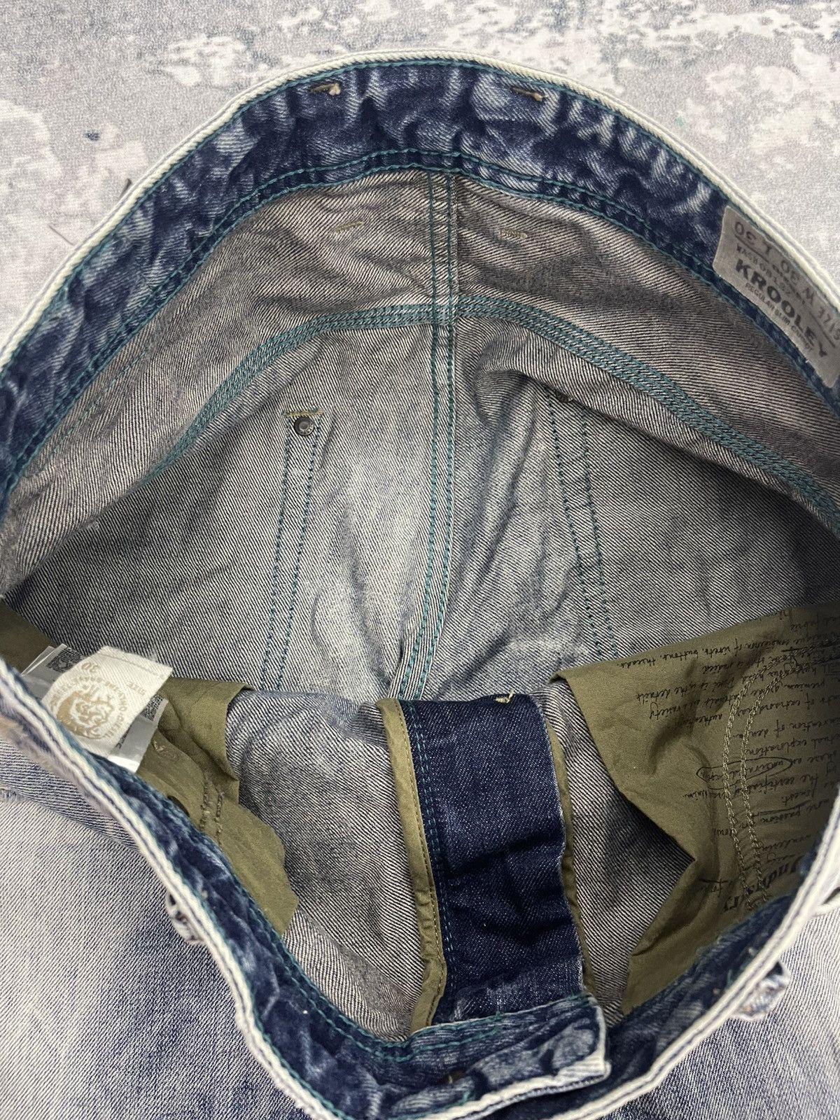 Diesel Diesel Krooley 0813Z Regular Slim-Carrot Distressed Jeans Size US 30 / EU 46 - 8 Thumbnail
