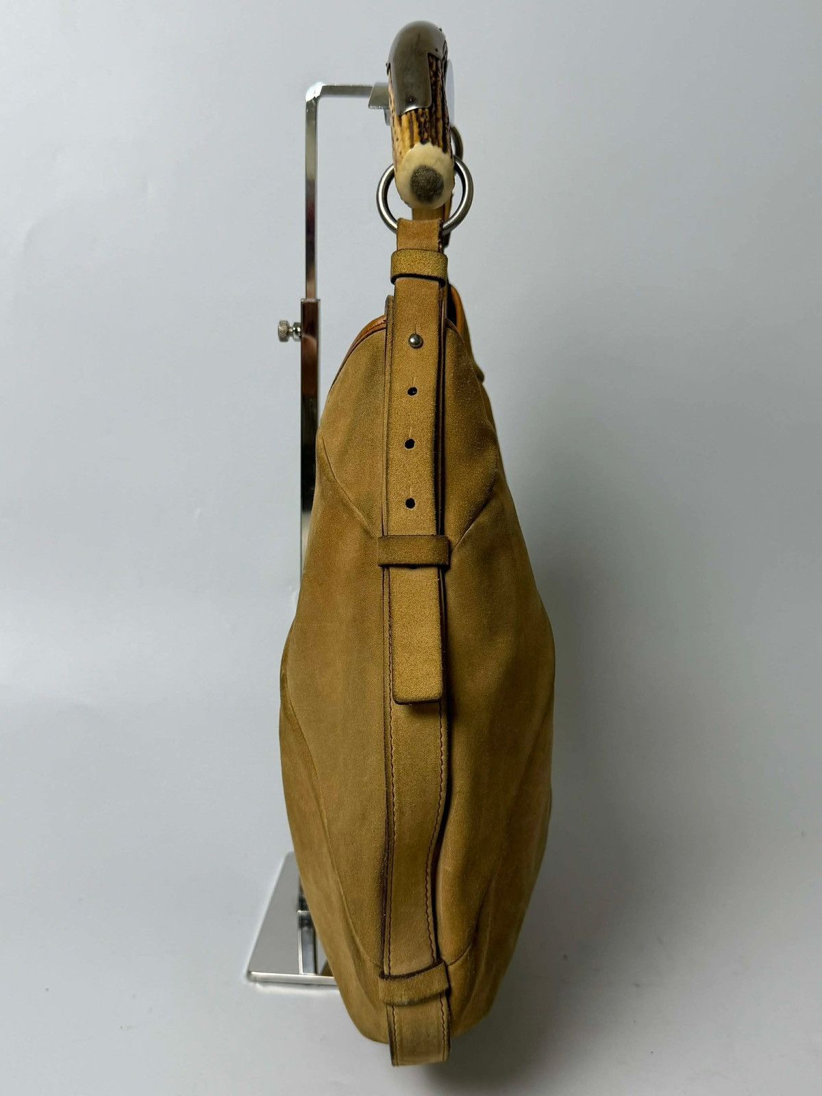 Saint Laurent Paris Yves Saint Laurent Taupe Suede Mombasa Hobo Bag Size ONE SIZE - 6 Thumbnail