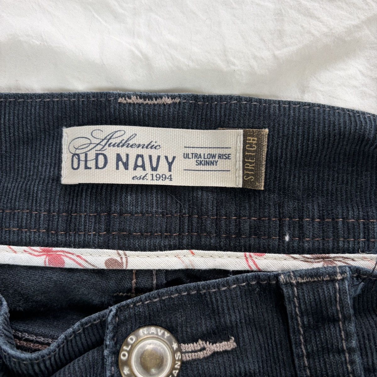Old Navy Vintage Y2K old navy navy corduroy low rise pants Size 28" / US 6 / IT 42 - 6 Thumbnail