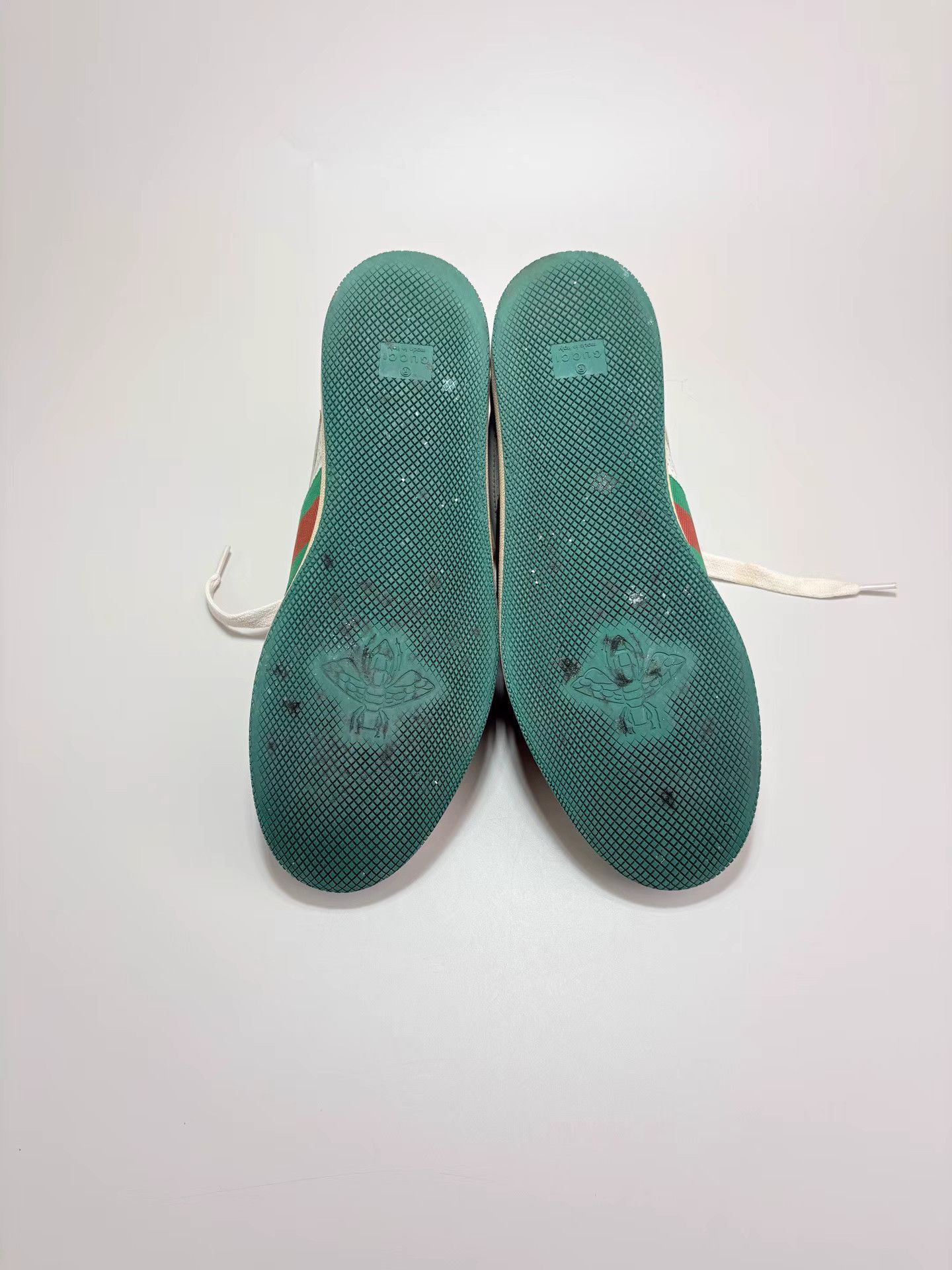 Gucci GUCCI Red & Green Dirty Sneakers Size US 10 / EU 43 - 7 Thumbnail