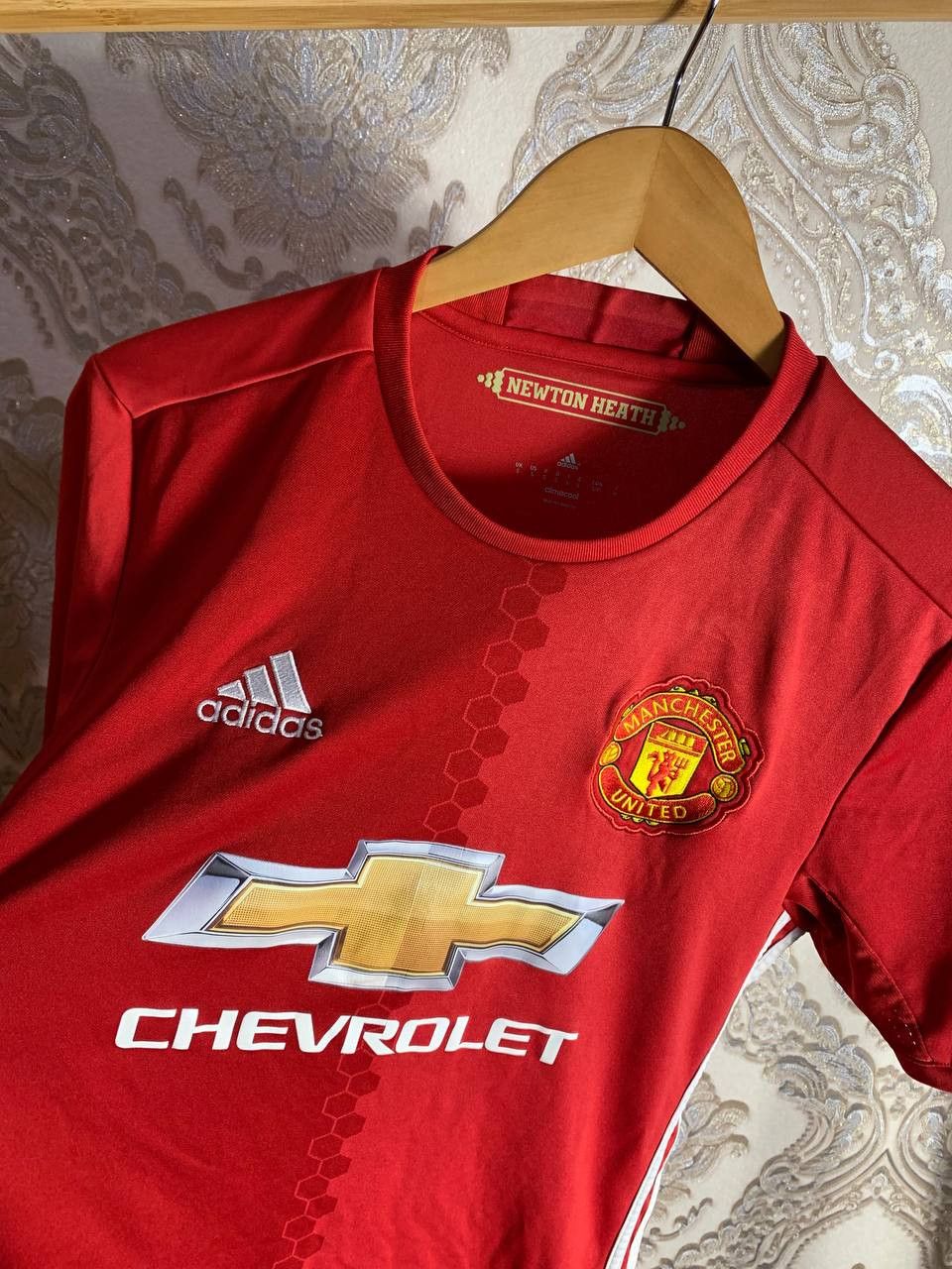 Adidas Vintage Adidas FC Manchester United England Soccer Jersey Size US S / EU 44-46 / 1 - 3 Thumbnail
