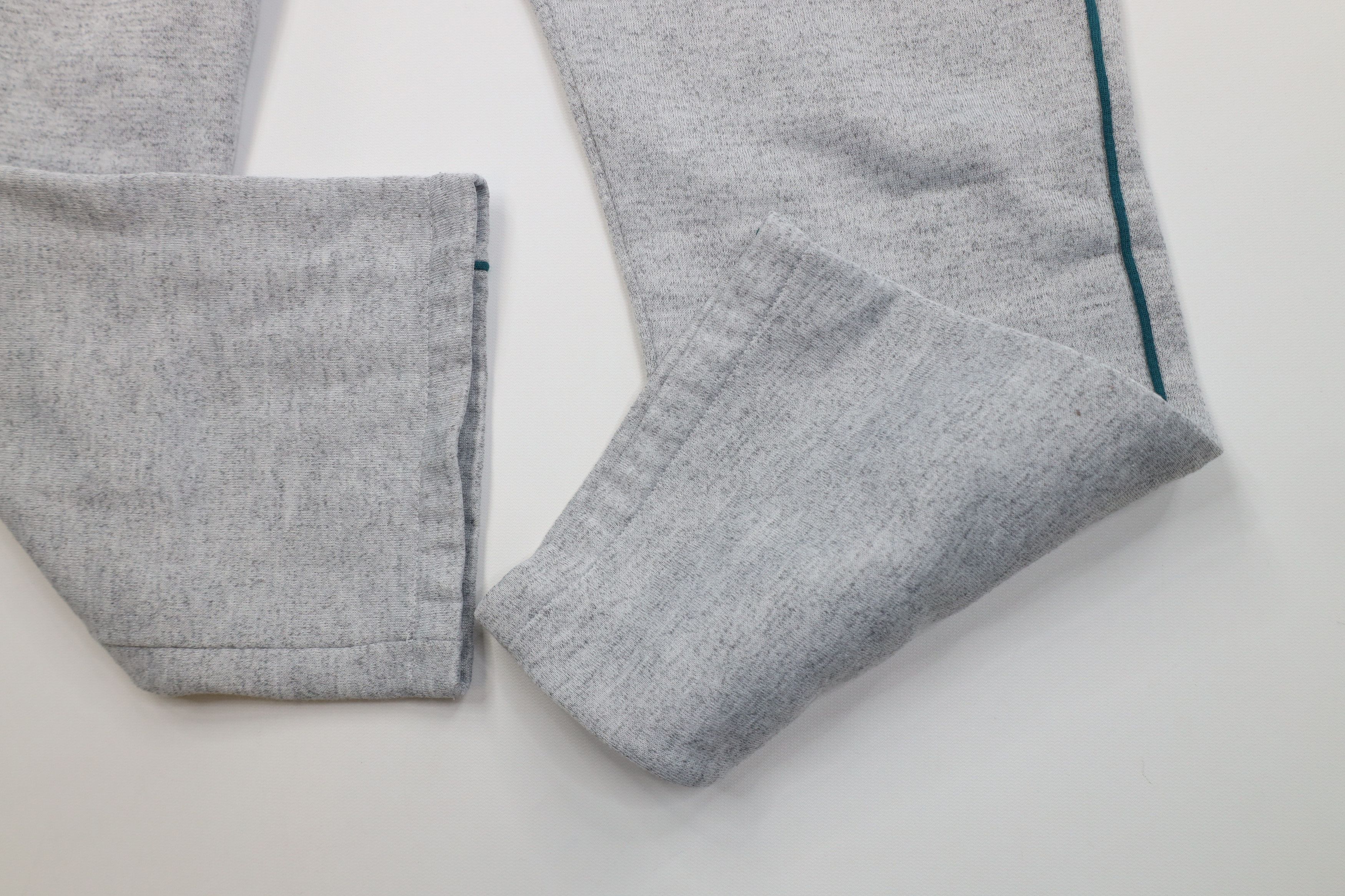 Vintage Vintage 90s Streetwear Wide Leg Sweatpants Pants Gray Size US 36 / EU 52 - 6 Thumbnail