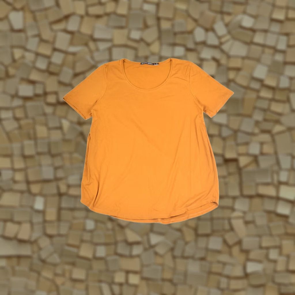 Vintage Gudrun Sjödén Gold Organic Cotton T-Shirt, Size M, Women, Made in Bulgaria, 100% Organic Cotton, Shirt, Size M, Gold, Gudrun Sjödén Size M / US 6-8 / IT 42-44 - 1 Thumbnail