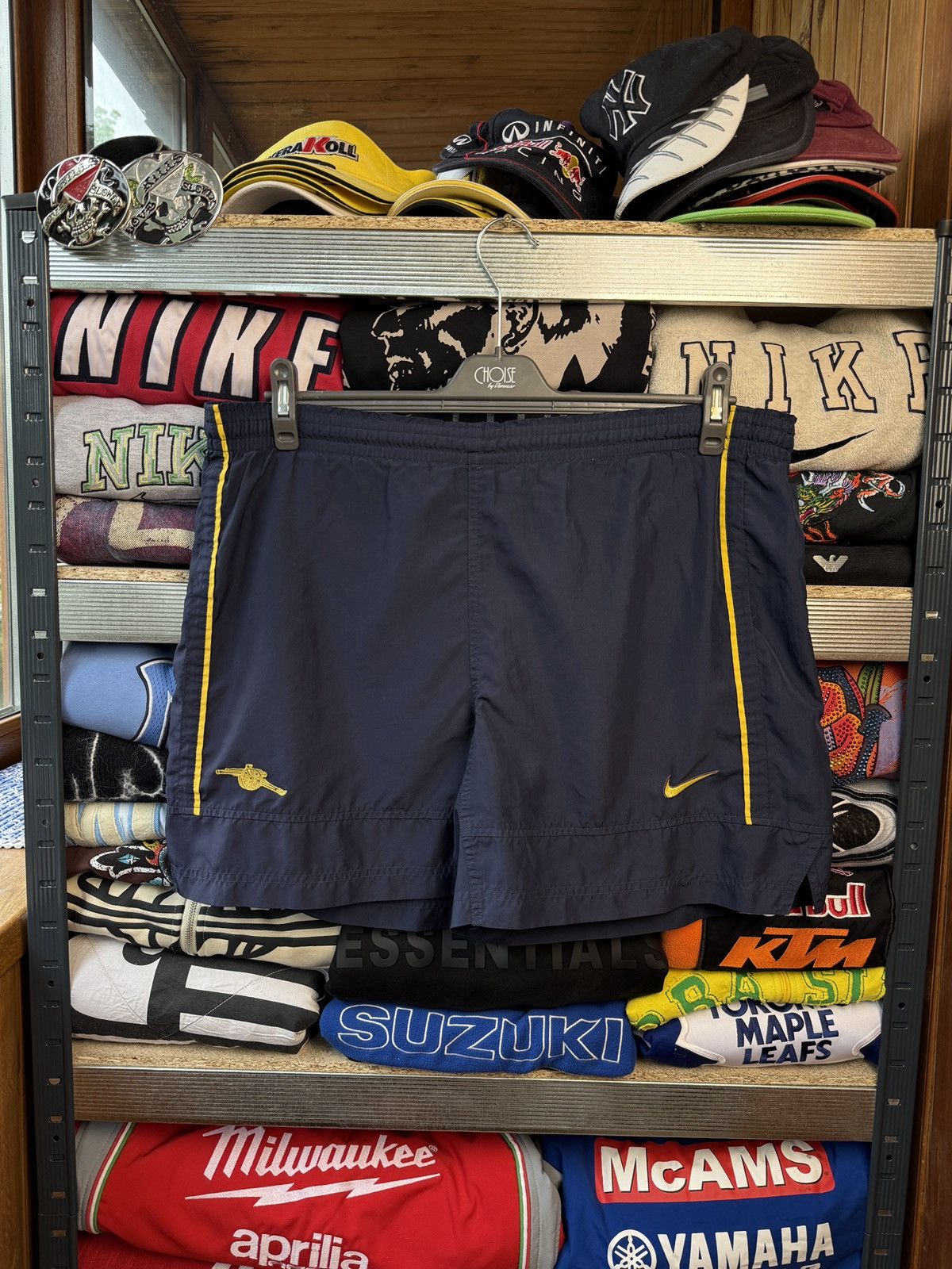 Nike × Vintage Vintage 90s Nike Arsenal Football shorts Rare Retro Hype Y2K Size US 34 / EU 50 - 1 Thumbnail