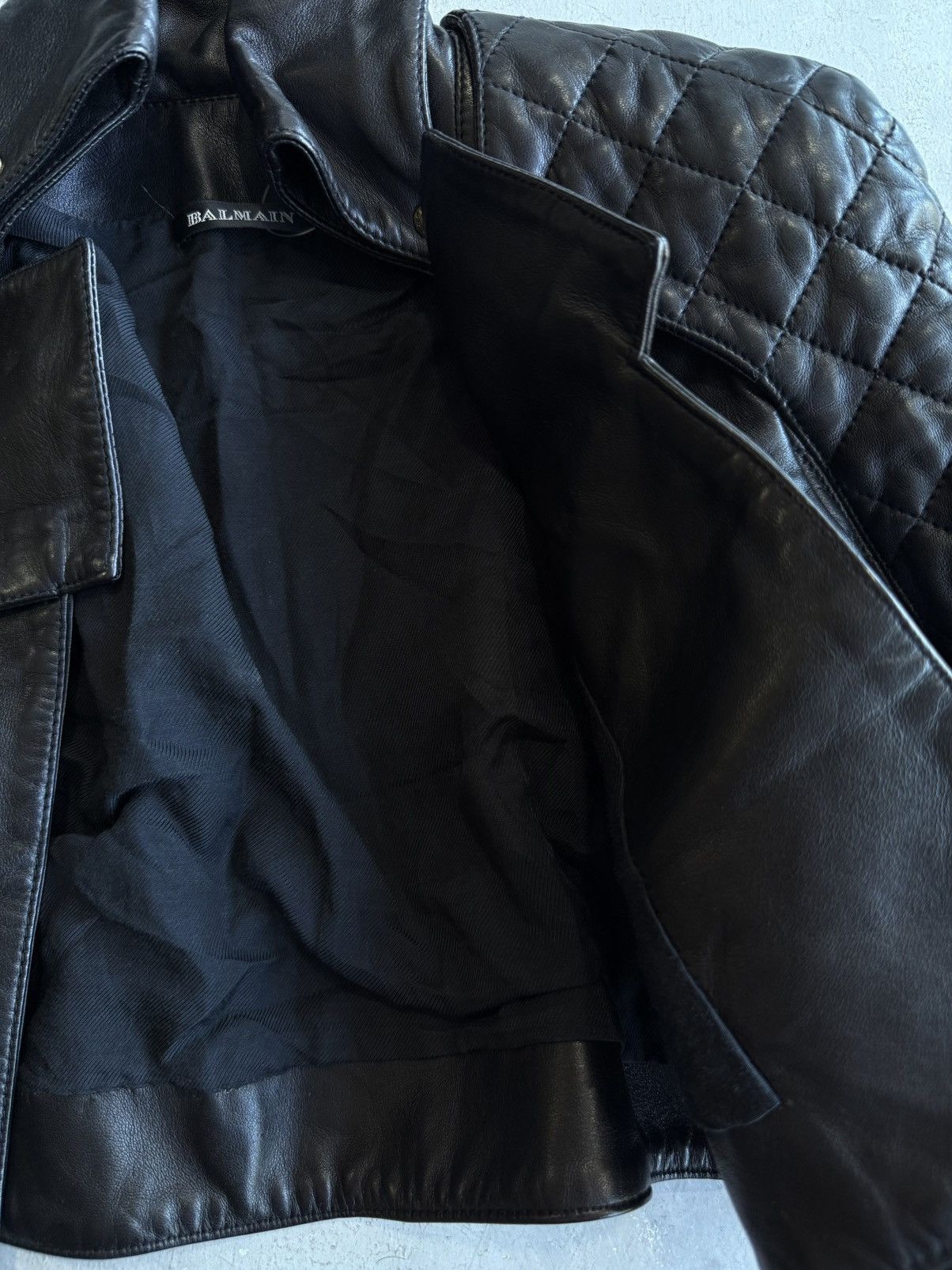 Balmain Balmain - Vintage Quilted Leather Lambskin Cropped Jacket Size S / US 4 / IT 40 - 10 Thumbnail