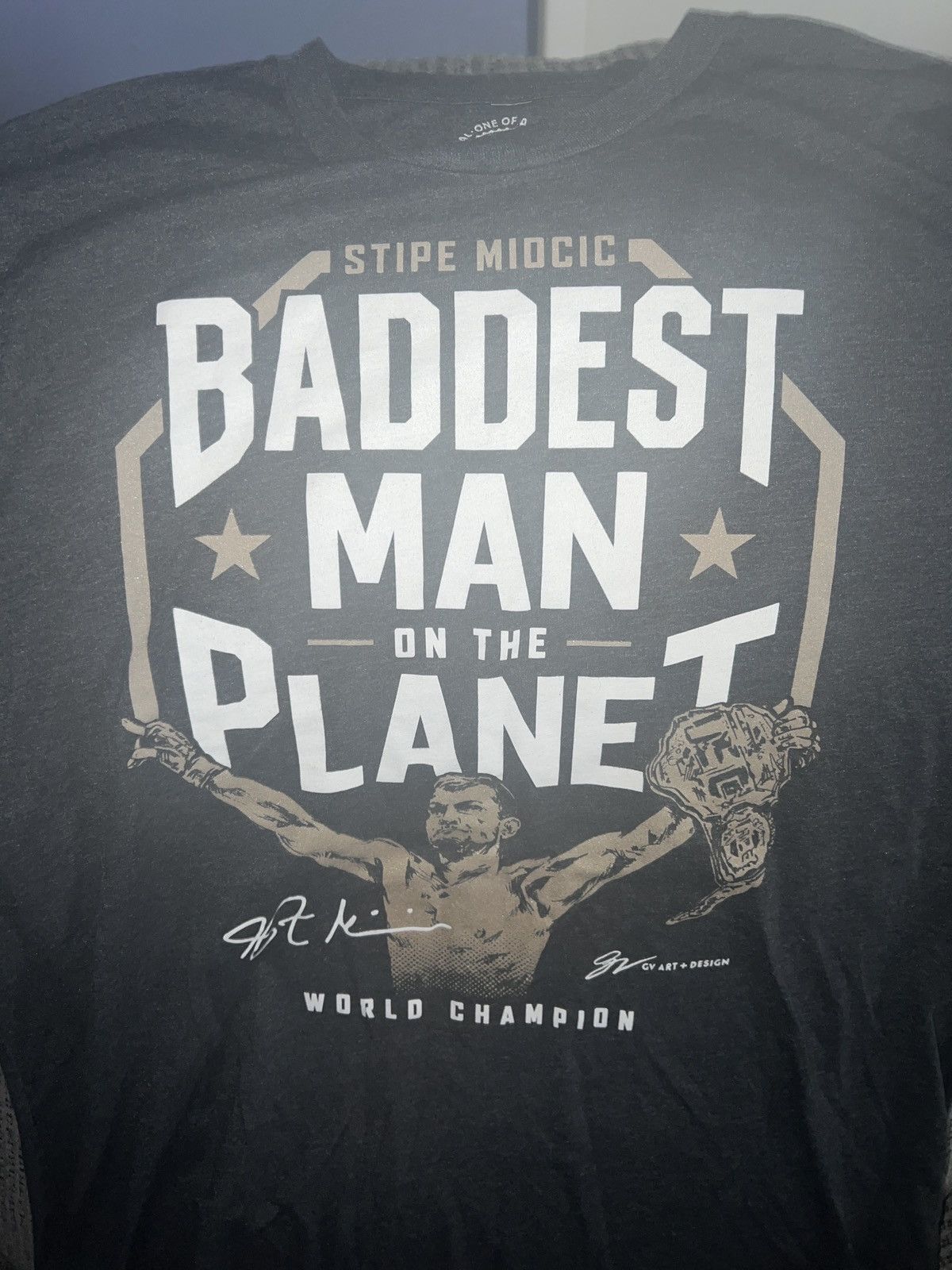 UFC GV Art + Design Stipe Miocic World Champion Tee Size US L / EU 52-54 / 3 - 2 Thumbnail