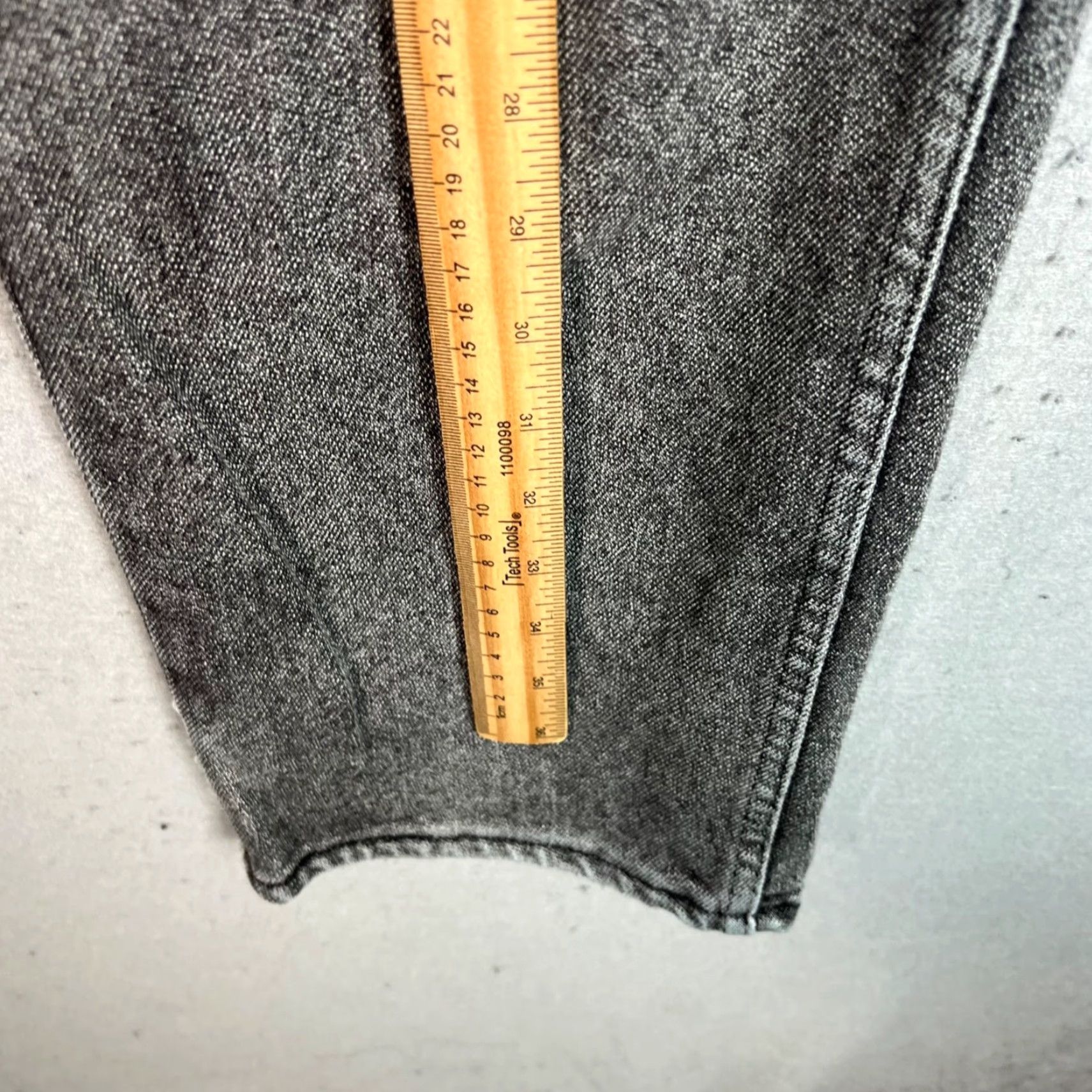 Wrangler Wrangler Gray Distressed Straight Leg Mens Denim Jeans Size 32 Size US 32 / EU 48 - 4 Thumbnail