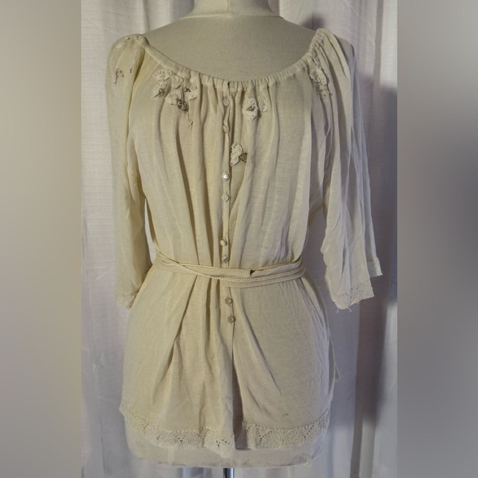 Rebecca Taylor Rebecca Taylor Cream Button Down Blouse L Size L / US 10 / IT 46 - 1 Thumbnail