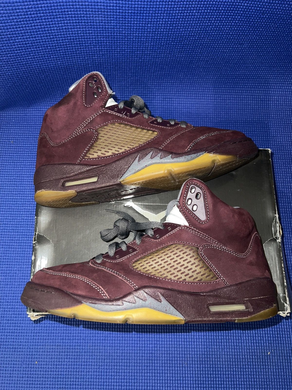 Jordan Brand AIR JORDAN 5 RETRO (2006) DEEP BURGUNDY Size US 9 / EU 42 - 1 Thumbnail
