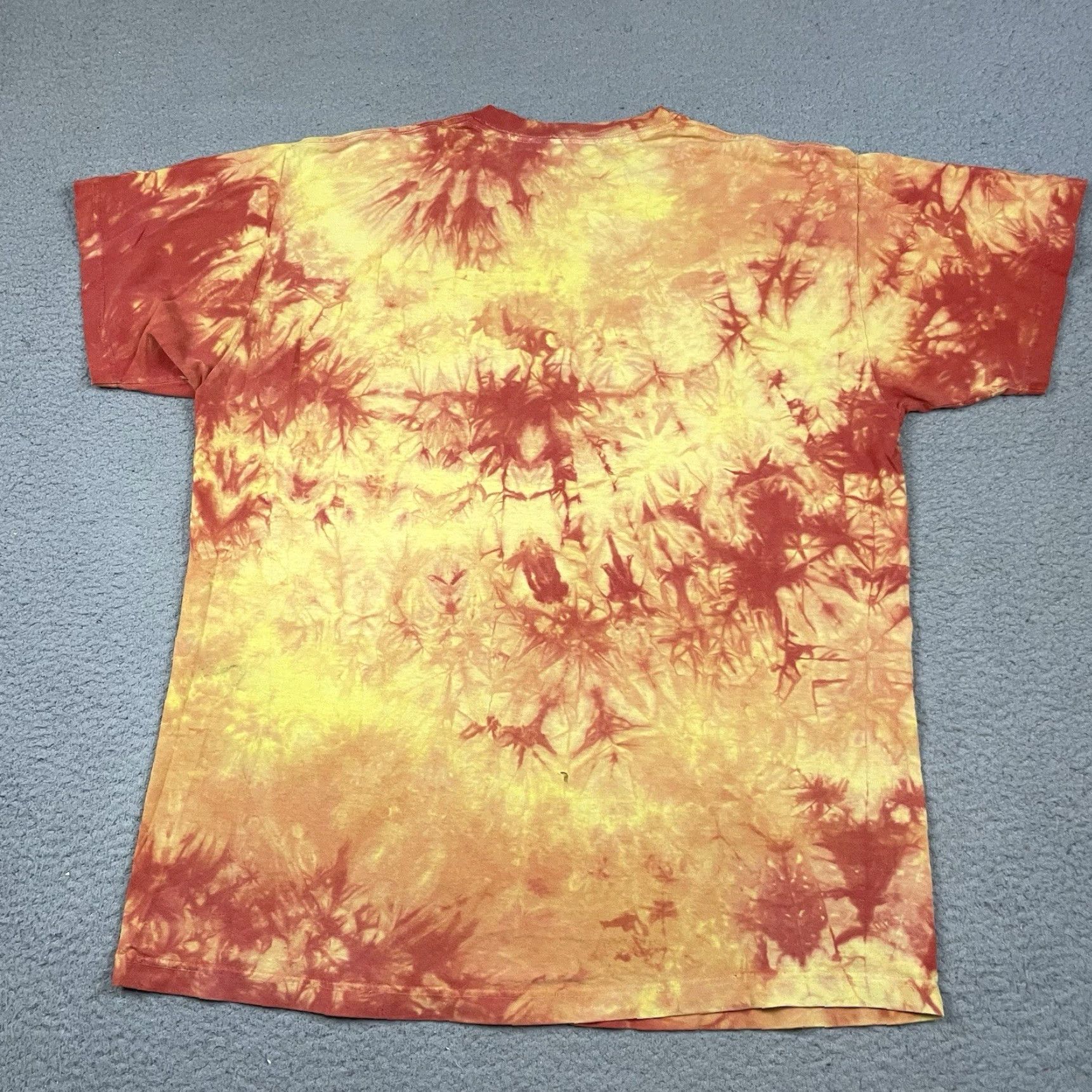 The Mountain VINTAGE The Mountain Dragon Duel Mens XL Orange T-Shirt Crew Neck Short Sleeve Cotton Geometric 2000s Size US XL / EU 56 / 4 - 6 Thumbnail