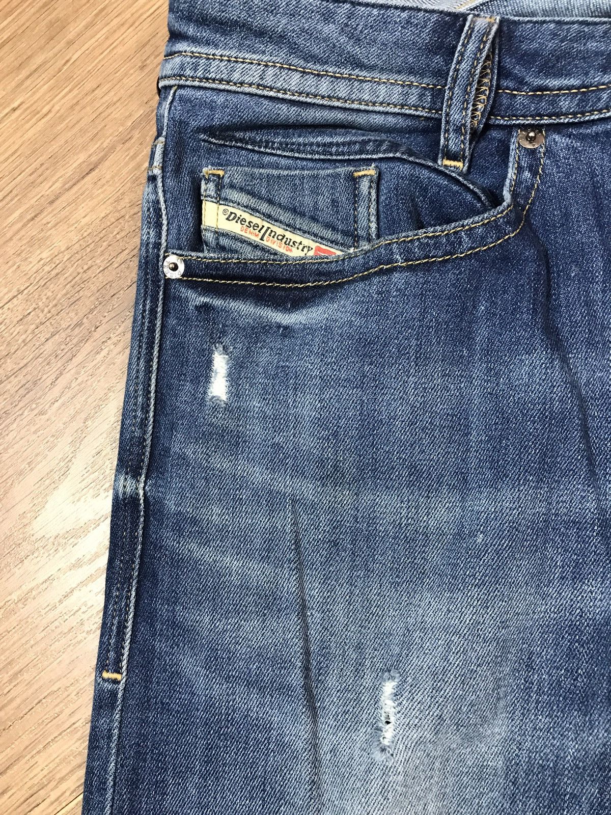 Diesel × Vintage Vintage Diesel Distressed Denim Pants Jeans Size US 36 / EU 52 - 4 Thumbnail
