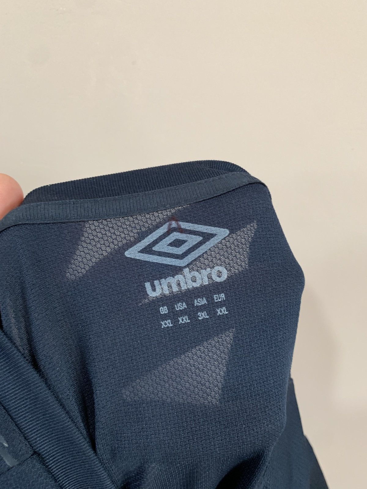 Umbro Everton Third Football Shirt Umbro Soccer Jersey Size XXL Size US XXL / EU 58 / 5 - 7 Thumbnail