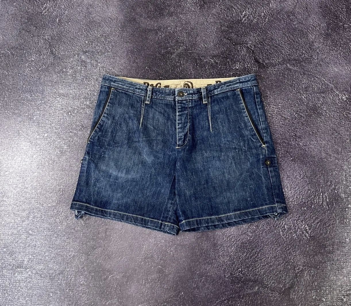 Dolce & Gabbana × Vintage Vintage Dolce & Gabanna Y2K Women's Luxury Mini Denim Shorts Size 34" / US 12 / IT 48 - 1 Thumbnail