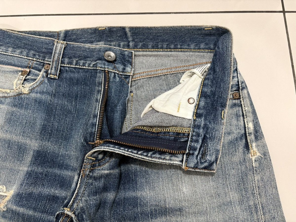 Japanese Brand Uniqlo S002 Selvedge V-Stitch Distressed Jeans Denim Size US 31 - 9 Thumbnail
