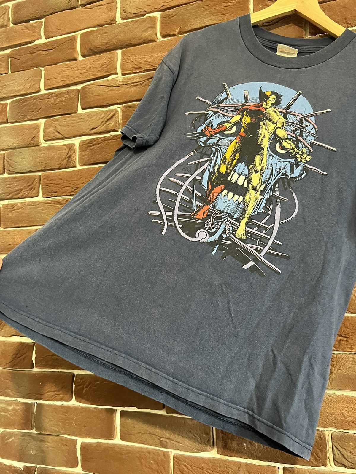 Marvel Comics Rare Vintage 90s Weapon X Wolverine Marvel Comics Navy L Size US L / EU 52-54 / 3 - 3 Thumbnail