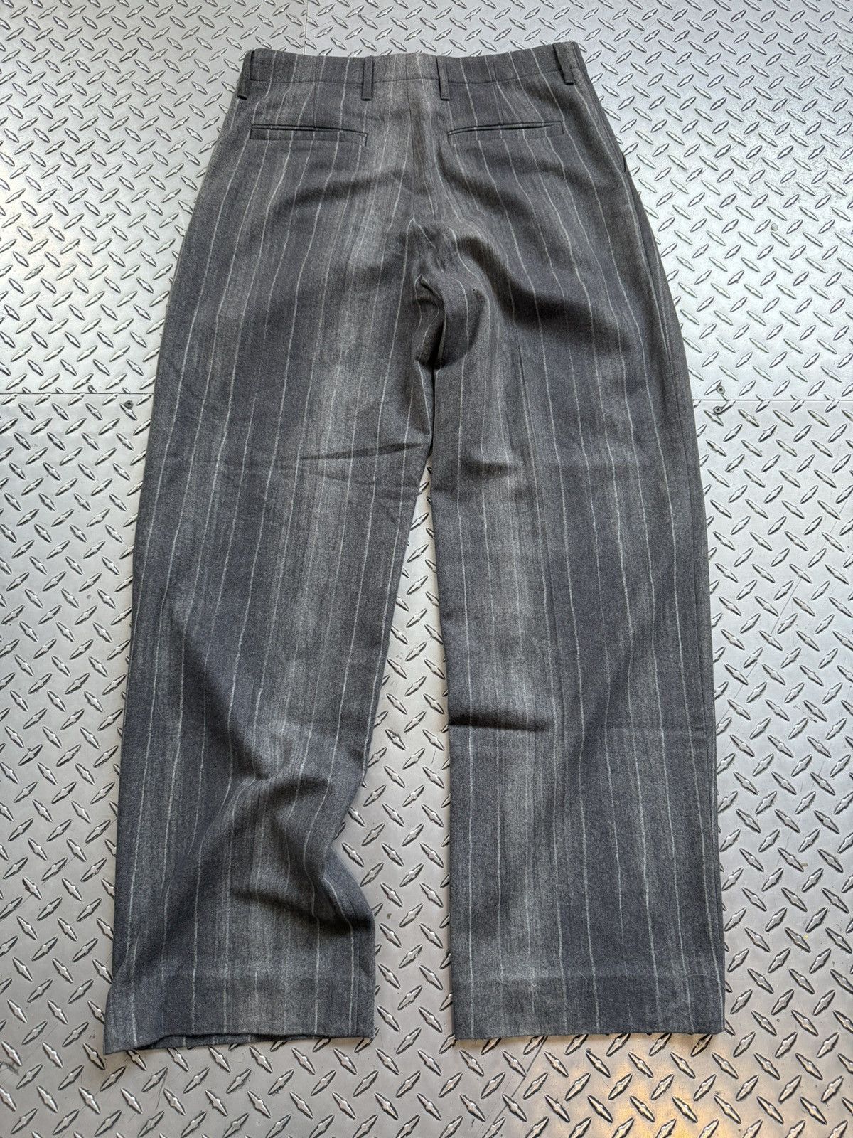 Versace Versace Grey Chalk Stripe Pleated Wool Pants Size US 32 / EU 48 - 6 Thumbnail