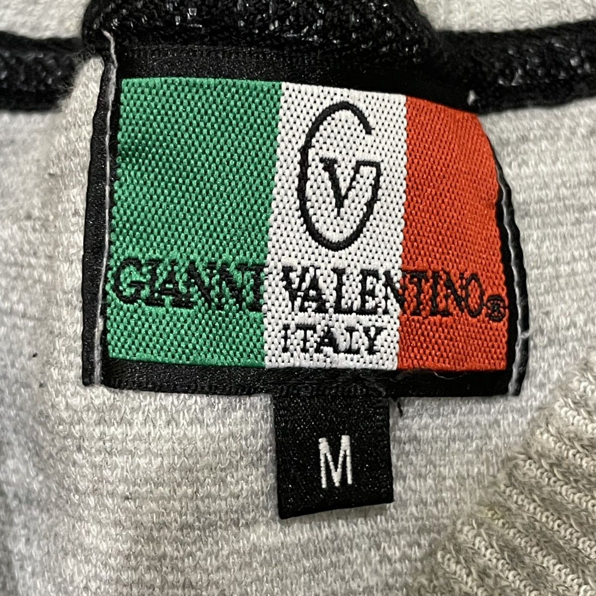 Gianni Valentino Vintage Gianni Valentino Italy Sweatshirt - Heather Grey Size US M / EU 48-50 / 2 - 5 Thumbnail