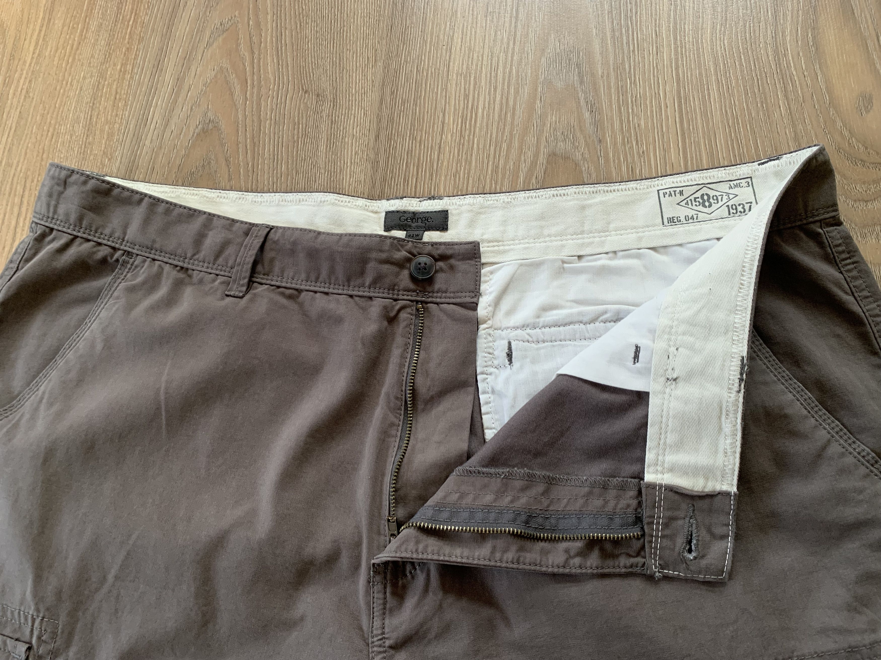 George George Cotton Grey Cargo Shorts Size US 42 / EU 58 - 5 Thumbnail