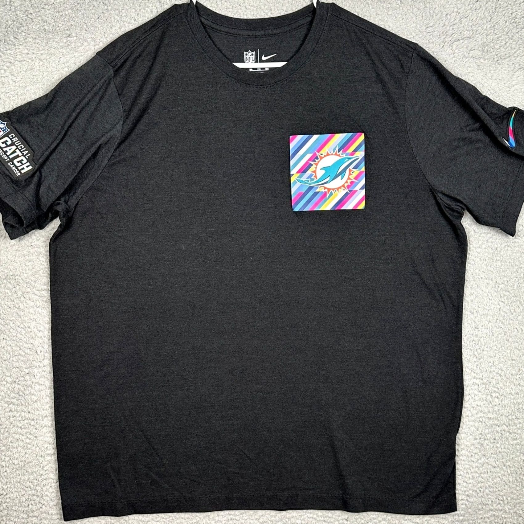 Nike Nike NFL Miami Dolphins T-Shirt Mens 2XL Black Crucial Catch Intercept Cancer Shirt Size US XXL / EU 58 / 5 - 2 Thumbnail