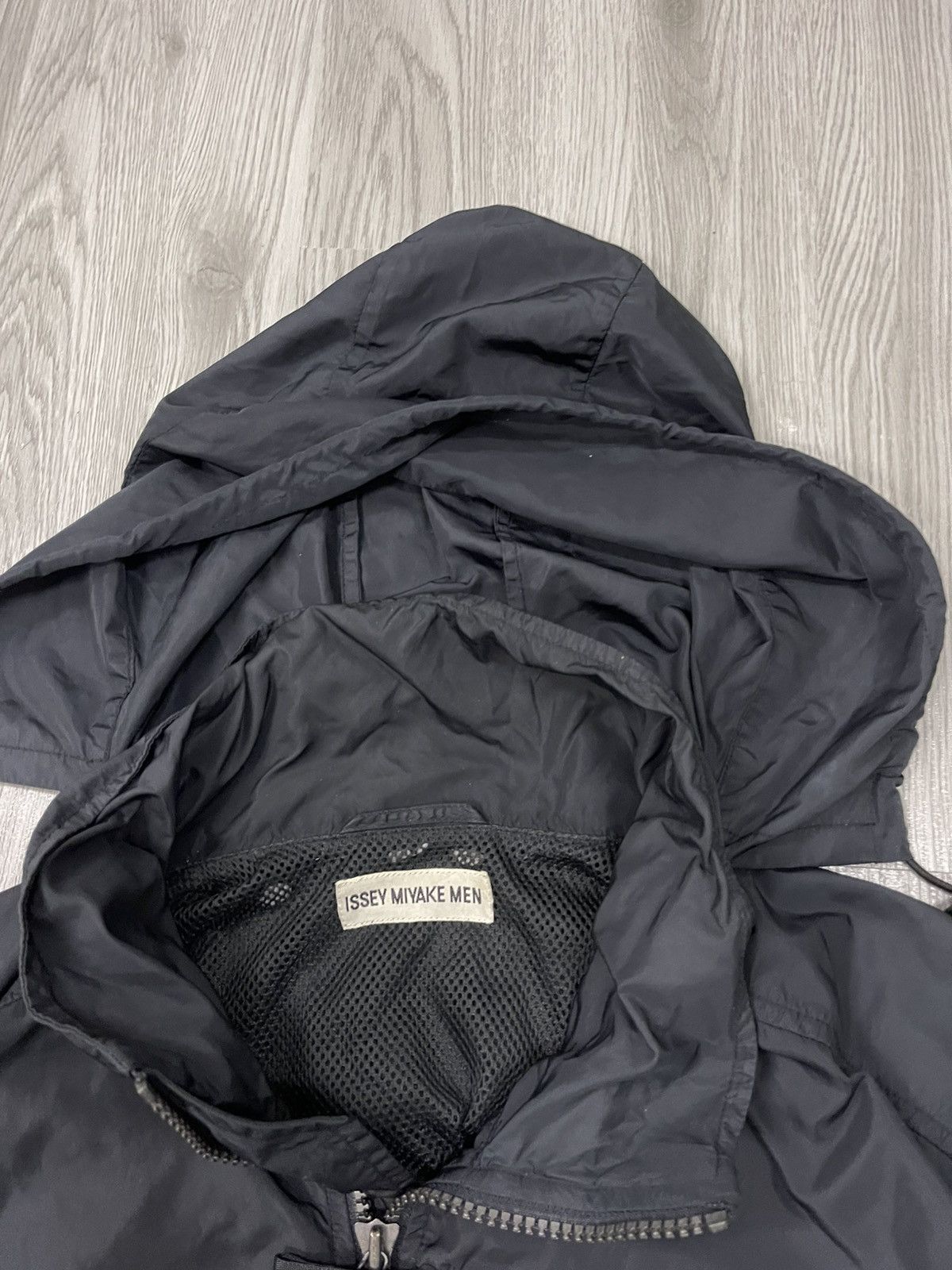 Issey Miyake A/W 1997 Issey Miyake Black Tech Nylon Parka Jacket Size US M / EU 48-50 / 2 - 7 Thumbnail