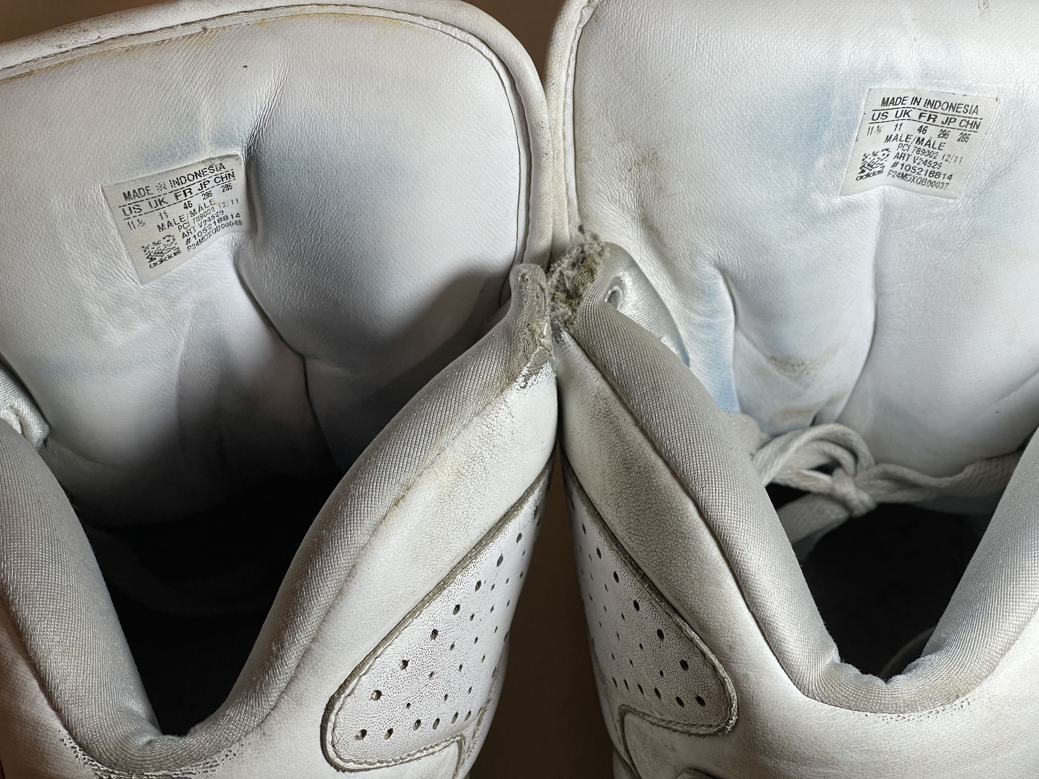 Adidas × Jeremy Scott Adidas sneakers, Jeremy Scott Instinct, Hi Top shoes, V24529 Size US 11.5 / EU 44-45 - 2 Thumbnail
