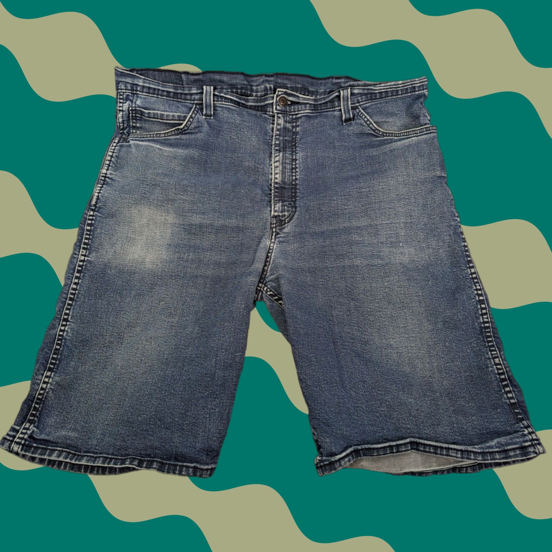 Levi's Levi's 569 Blue Denim Jean Shorts Stretch Rugged Work Wear Skater Men's Size 42 Size US 42 / EU 58 - 1 Thumbnail