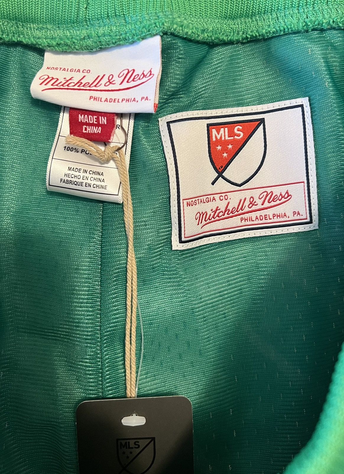 Mitchell & Ness Authentic Mitchell & Ness MLS Game Day Pattern Shorts Austin Size US 42 / EU 58 - 3 Thumbnail