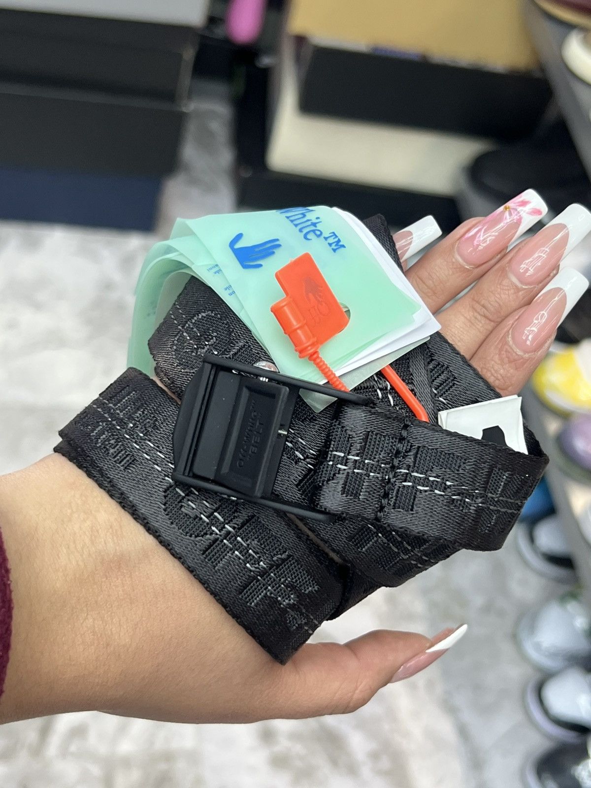 Off-White Off-White Black Skinny Belt Size ONE SIZE - 1 Thumbnail