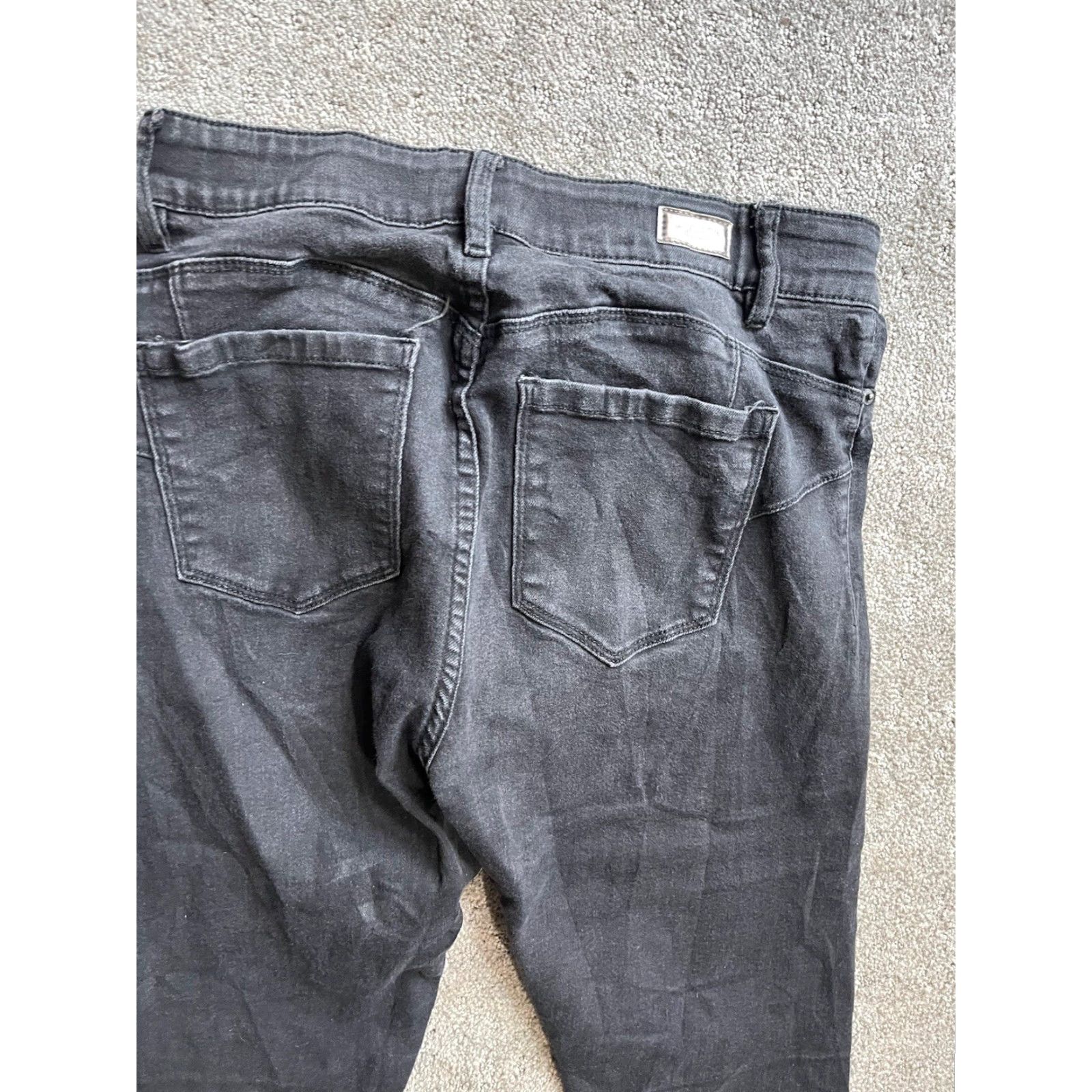 Juicy Couture VINTAGE Juicy Couture Capri Jeans Women Black Size 8 Denim Button 90s Logo Slim Capris Size 30" / US 8 / IT 44 - 2 Thumbnail