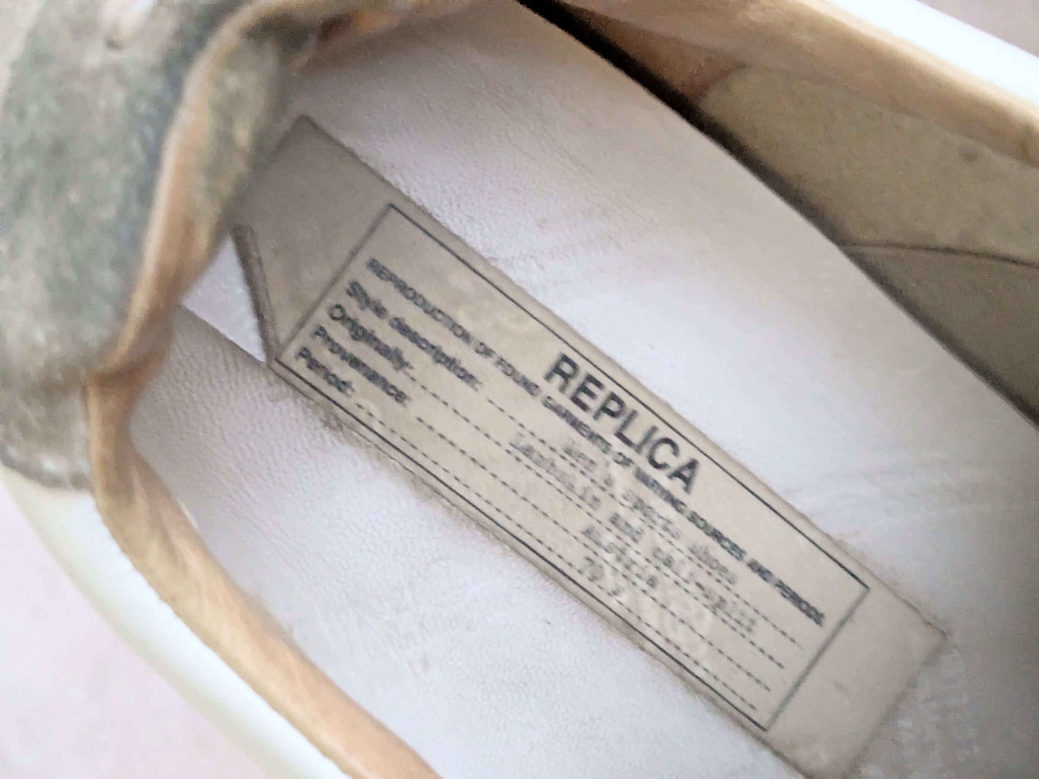 Maison Margiela Maison Margiela Replica GAT White Gray 13 46 Low Tops Size US 13 / EU 46 - 5 Thumbnail
