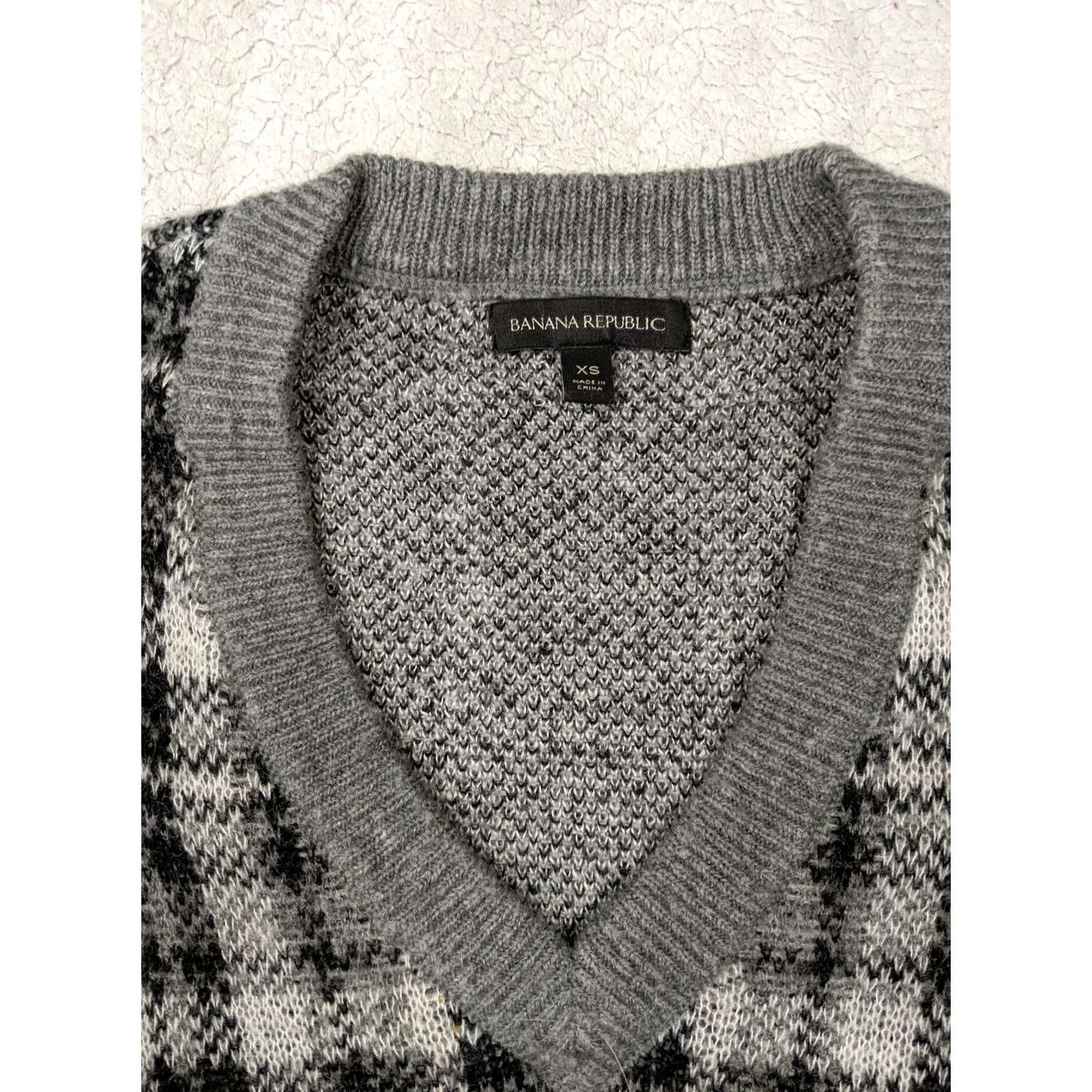Banana Republic Banana Republic Womens XS Oversize Gray Plaid Wool Mohair Blend Sweater Size XS / US 0-2 / IT 36-38 - 2 Thumbnail