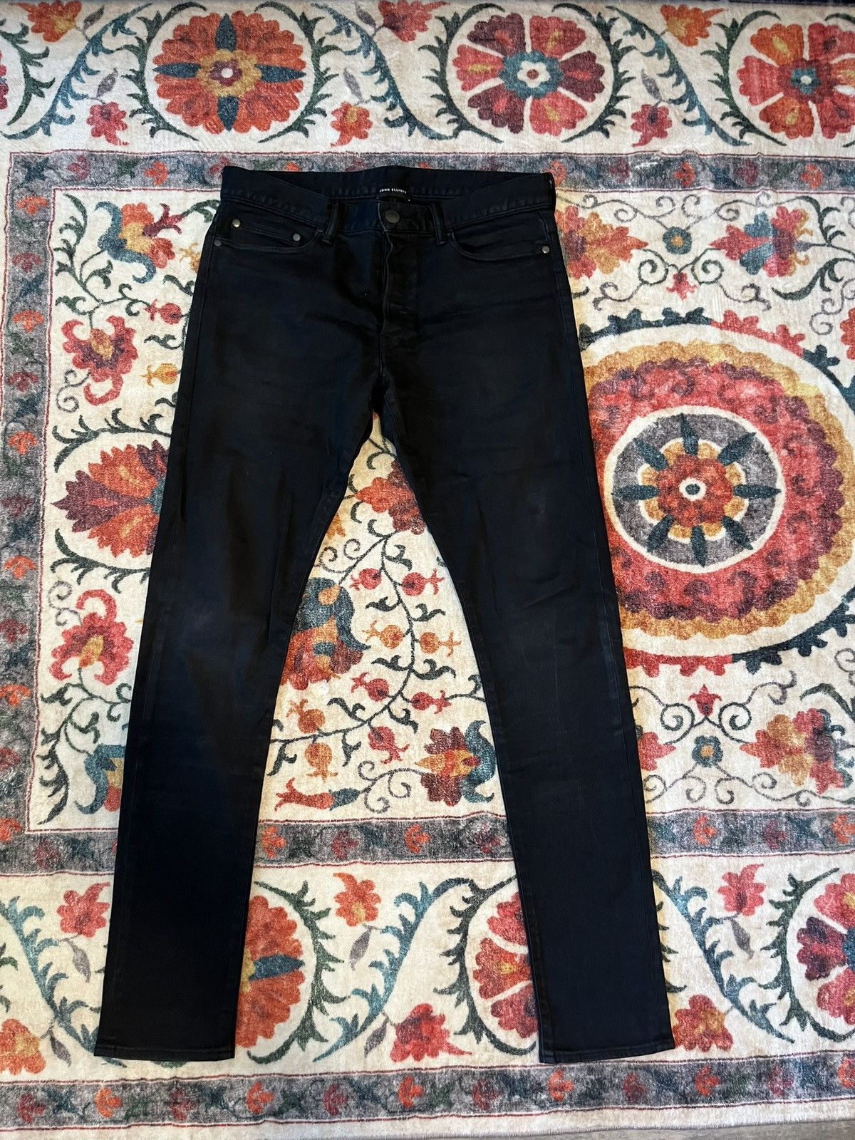 John Elliott John Elliot Cast 2 Slim Carbon Size US 32 / EU 48 - 1 Thumbnail
