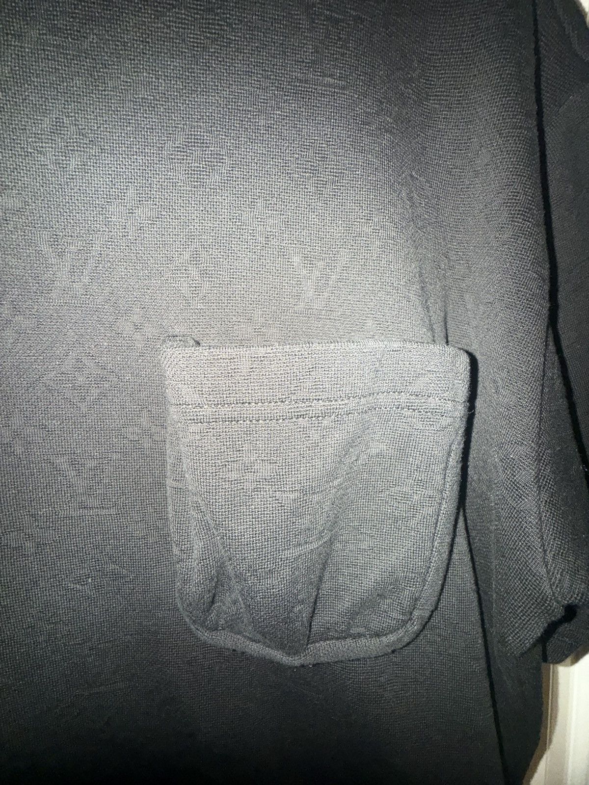 Louis Vuitton Louis Vuitton 3D Pocket Monogram Shirt Size US L / EU 52-54 / 3 - 7 Thumbnail