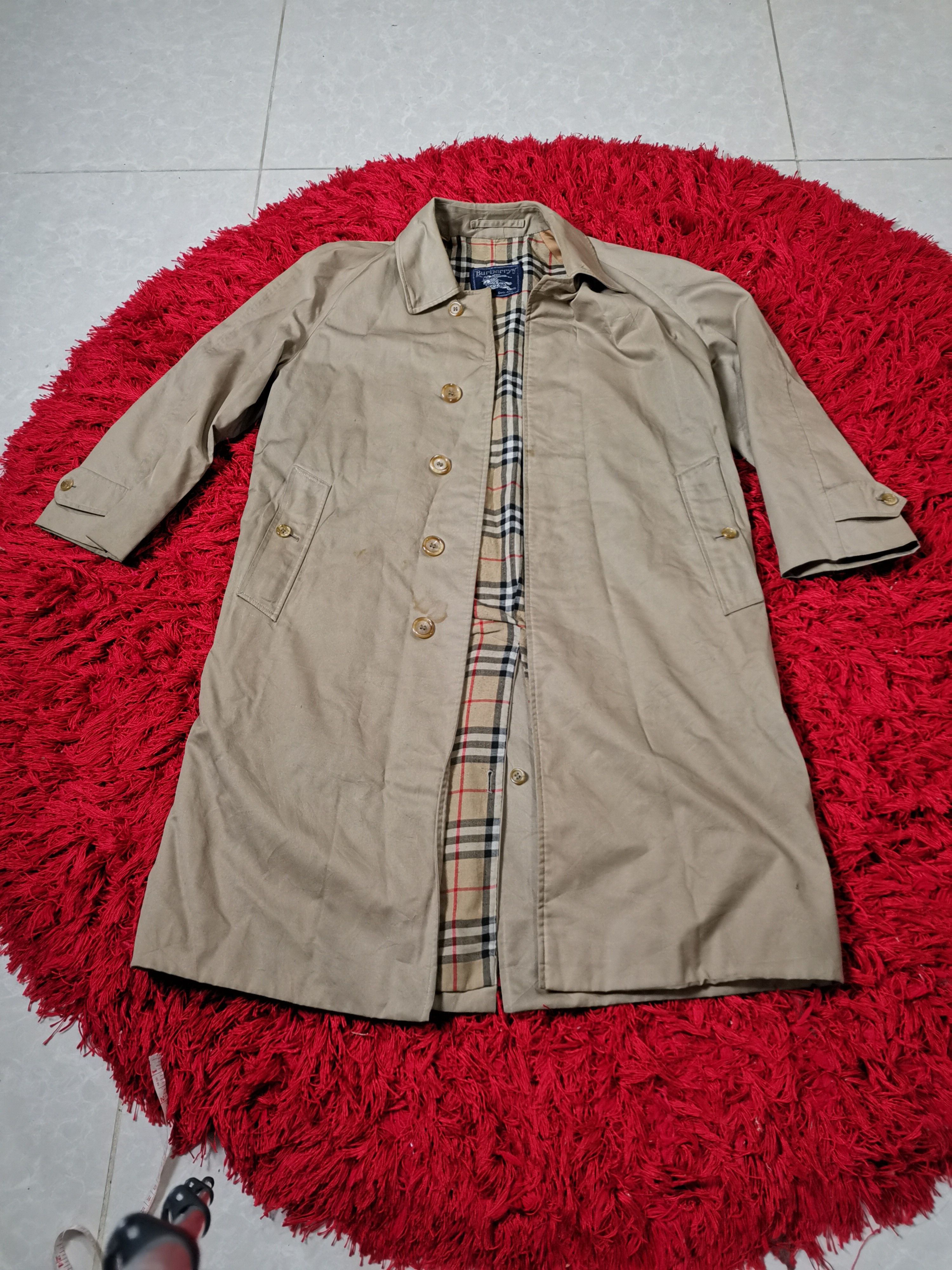 Burberry × Vintage Vintage Burberrrys Trench Coat Size US M / EU 48-50 / 2 - 1 Thumbnail