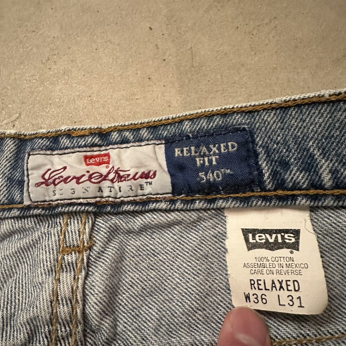 Levi's Vintage 90s Levis 540 Washed Denim Bronze Tab Blue Jeans Size US 36 / EU 52 - 9 Thumbnail
